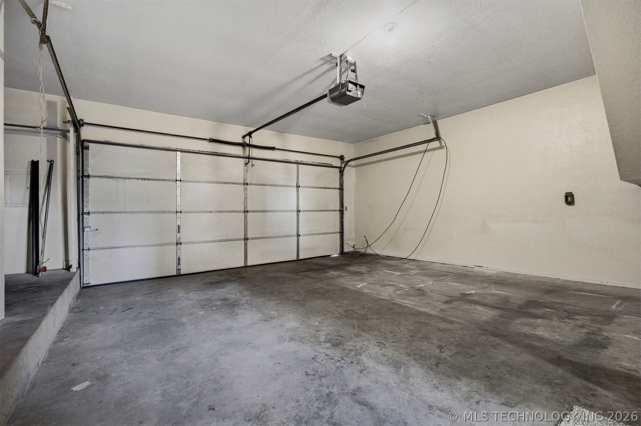 9006 E 60th Place Tulsa OK 74145