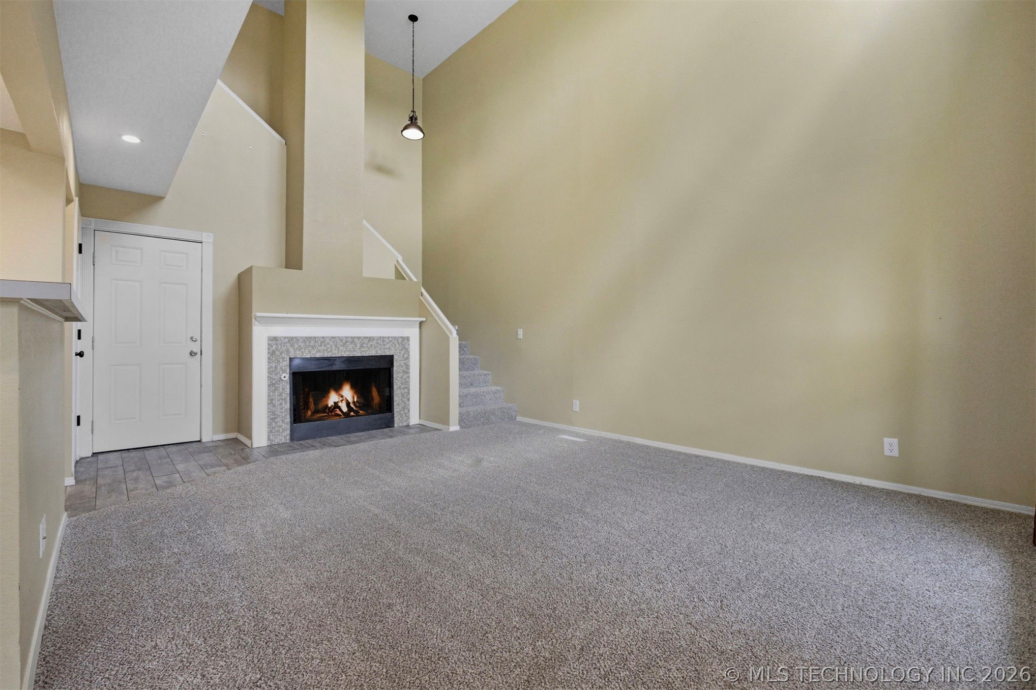 9006 E 60th Place Tulsa OK 74145