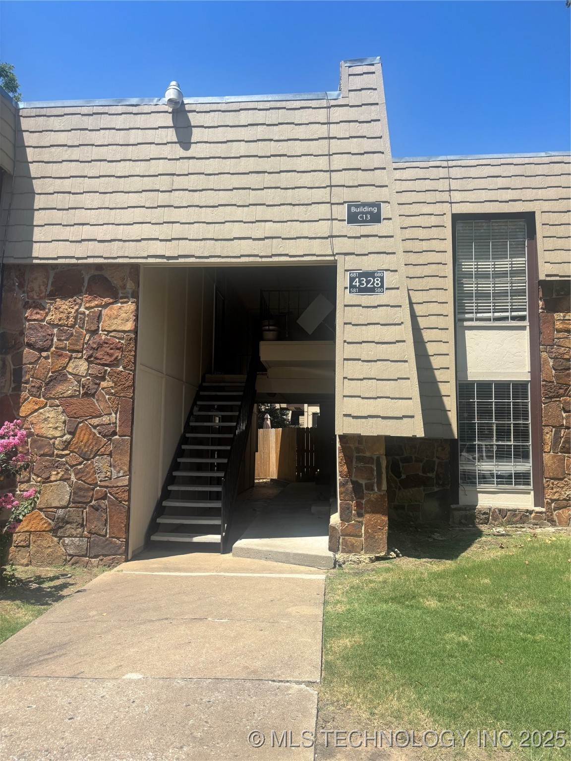 4328 E 67th Street Tulsa OK 74136