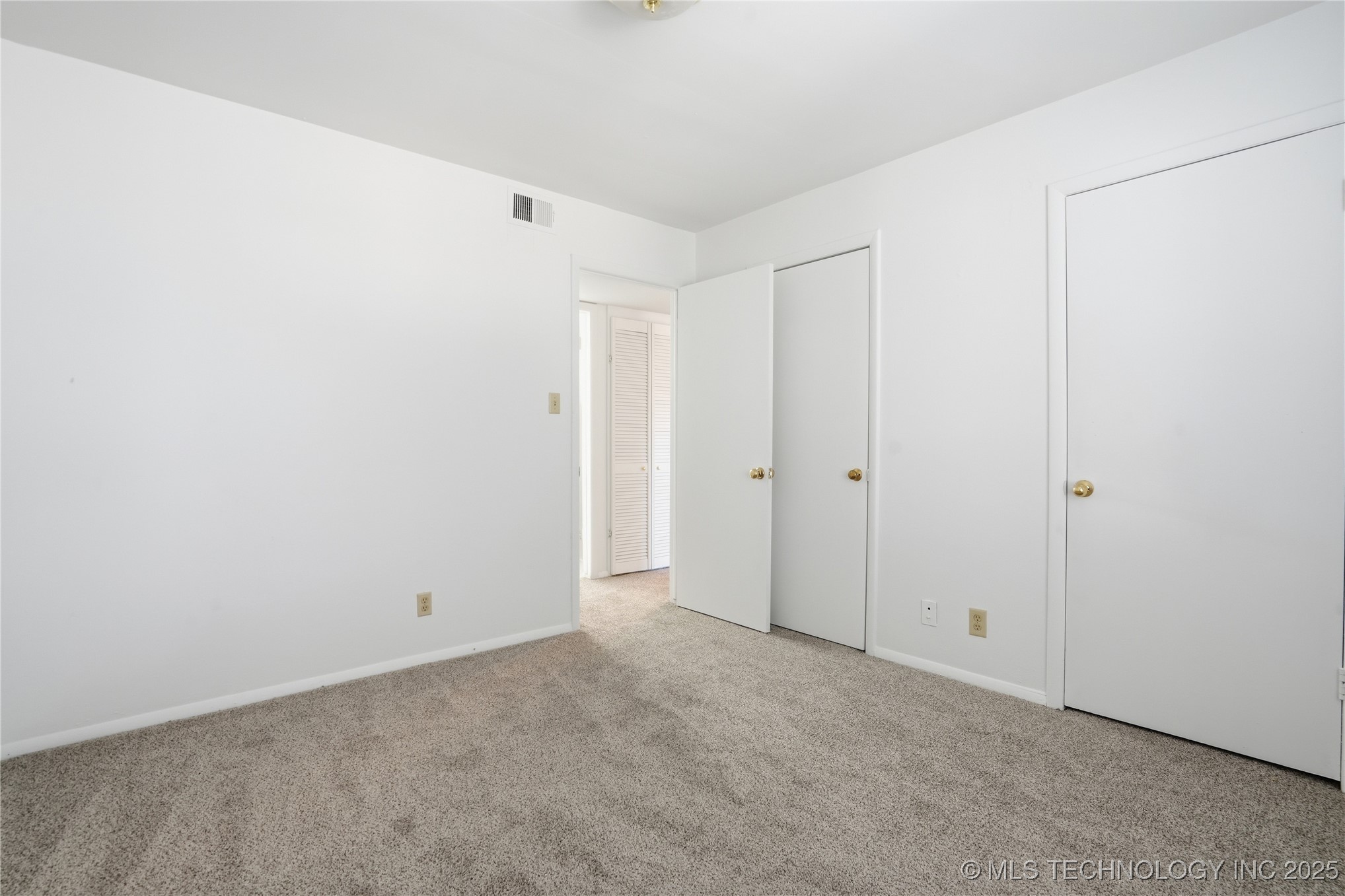 7325 S Yale Avenue Tulsa OK 74136