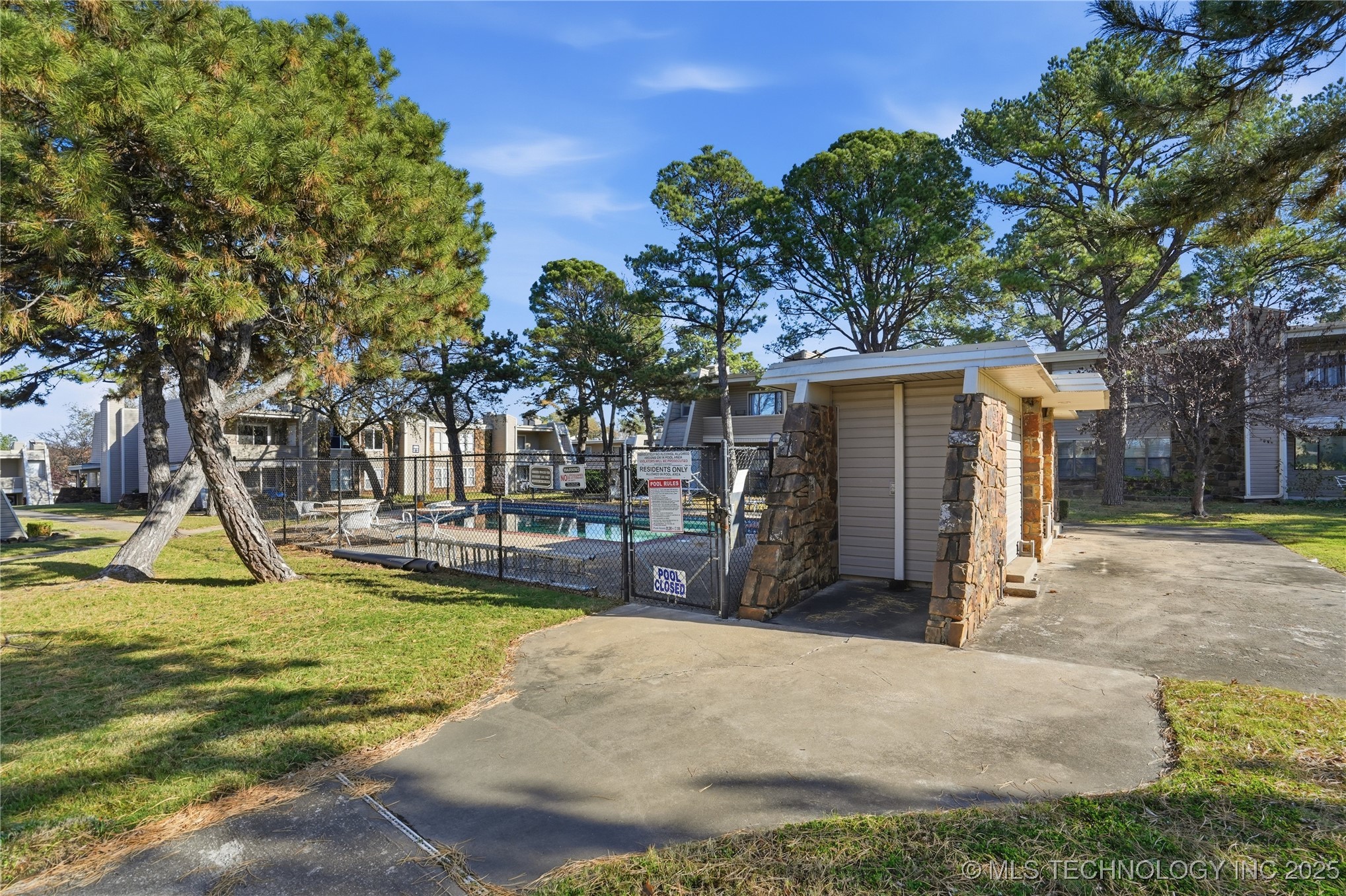 7325 S Yale Avenue Tulsa OK 74136