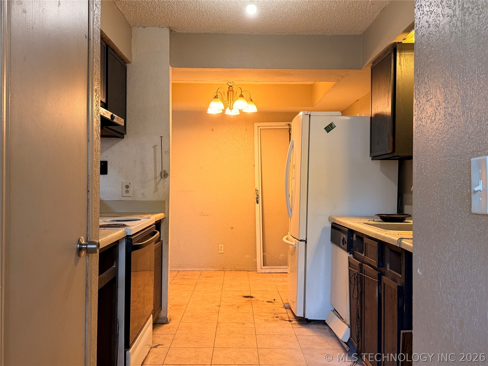 2216 E 66th Place Tulsa OK 74136