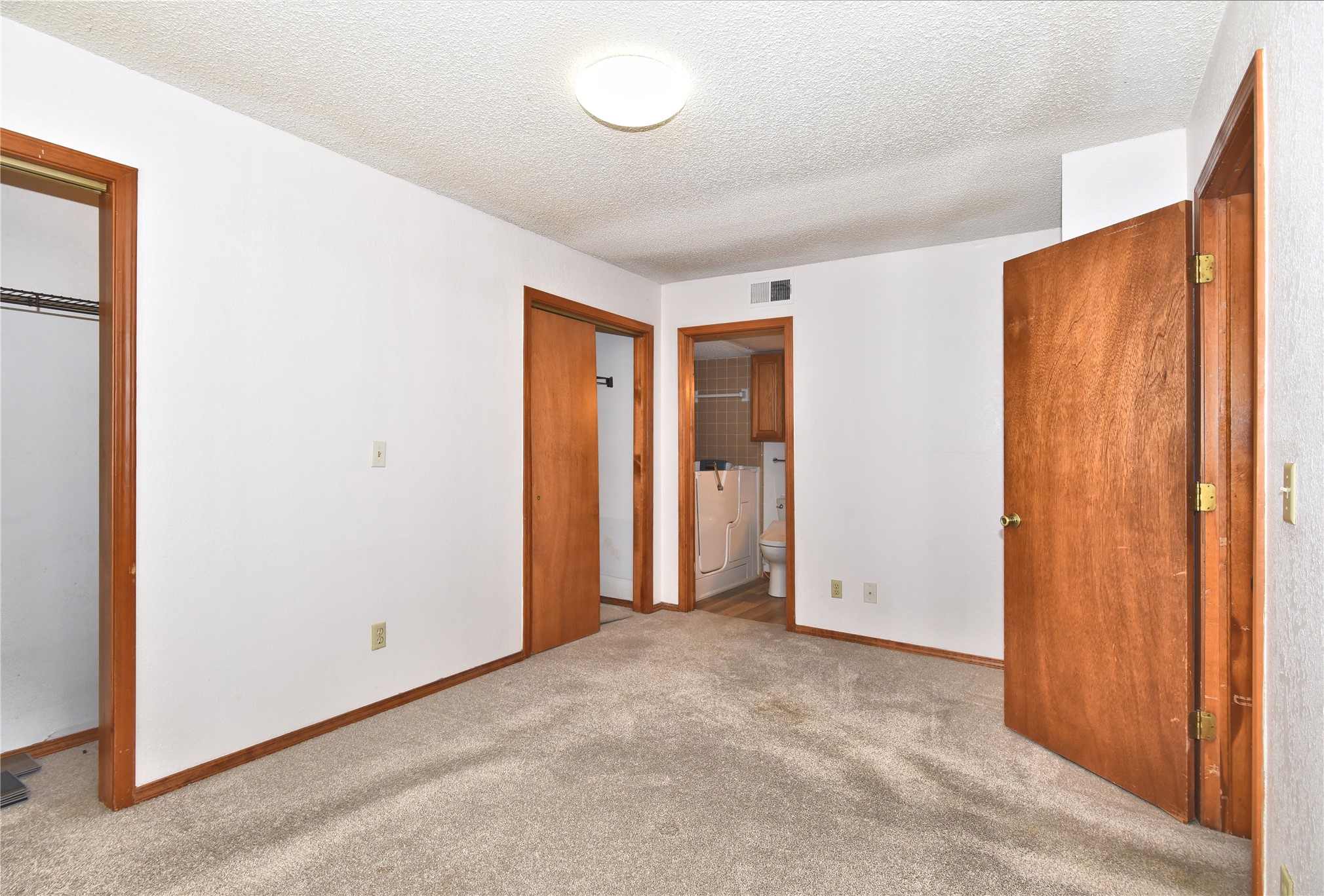 6737 S Peoria Avenue Tulsa OK 74136