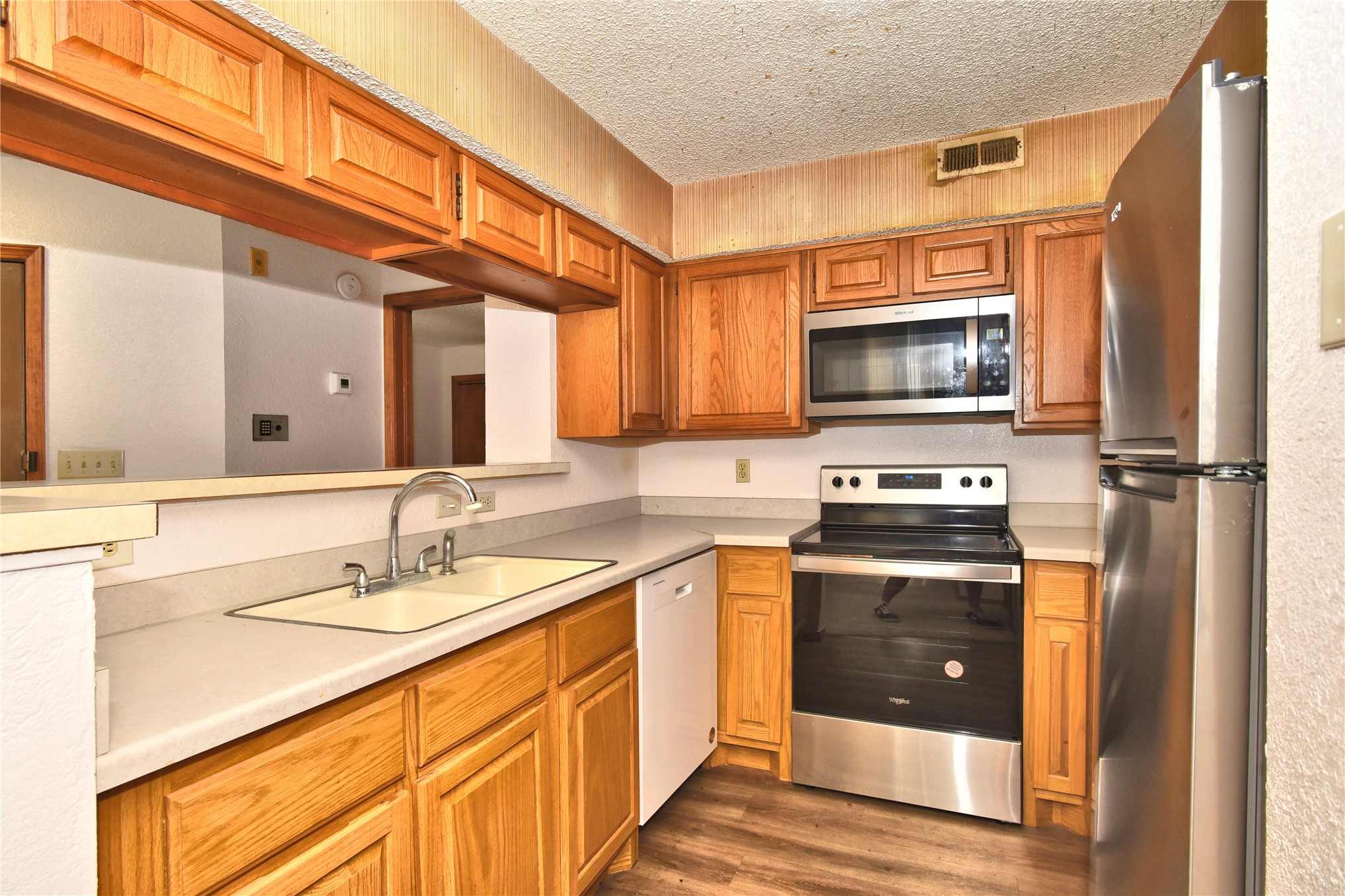 6737 S Peoria Avenue Tulsa OK 74136