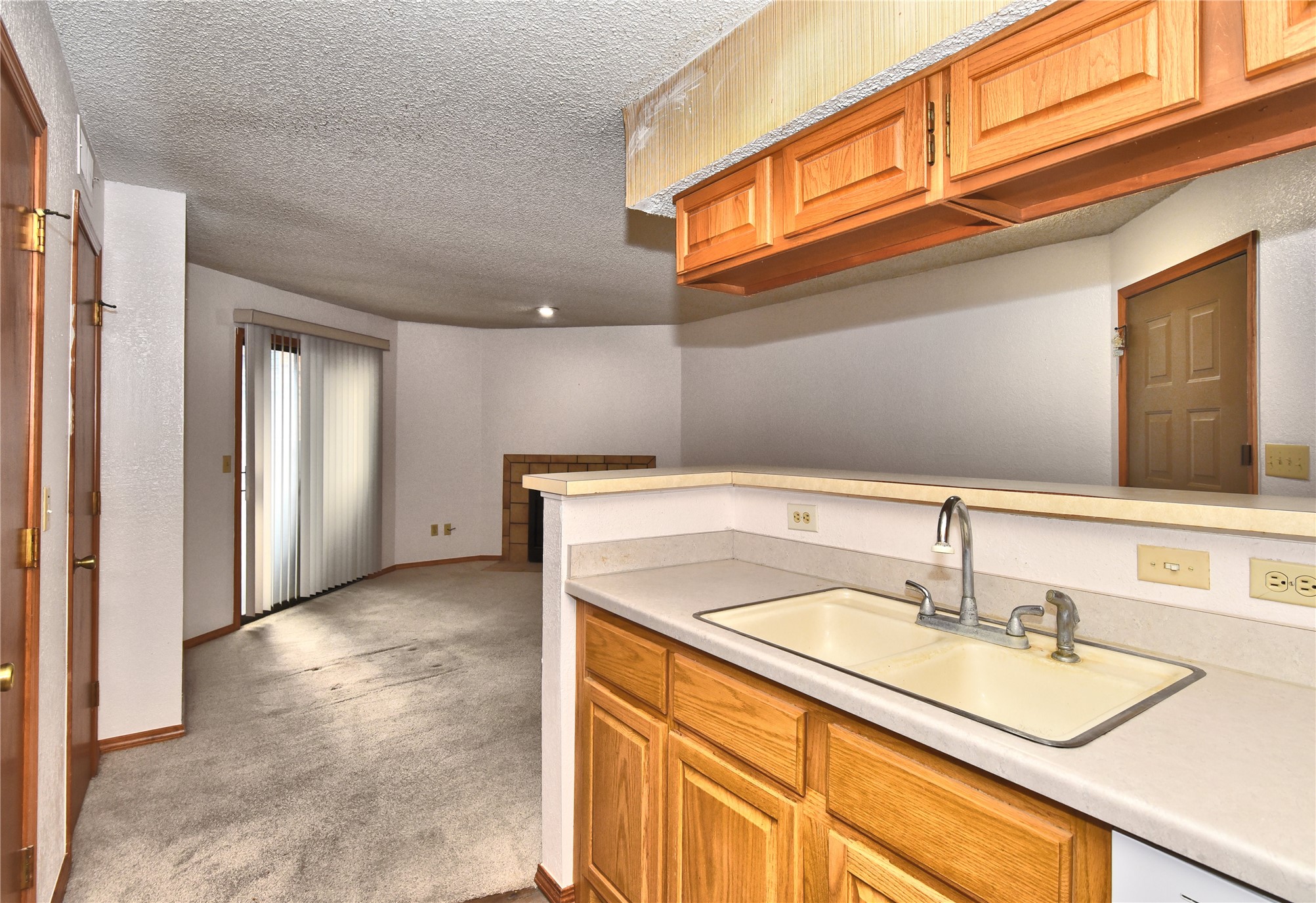 6737 S Peoria Avenue Tulsa OK 74136