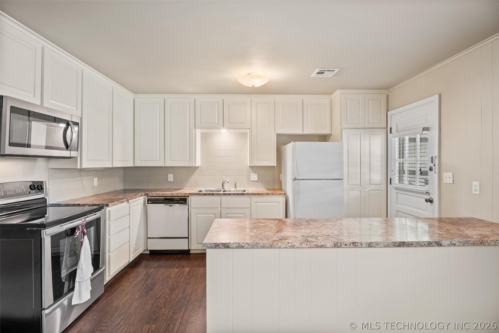 107 W 12th Street Bartlesville OK 74003
