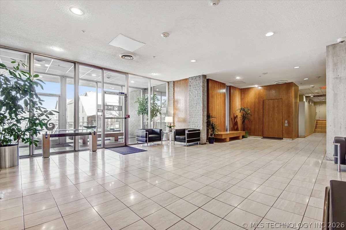 1502 S Boulder Avenue Tulsa OK 74119