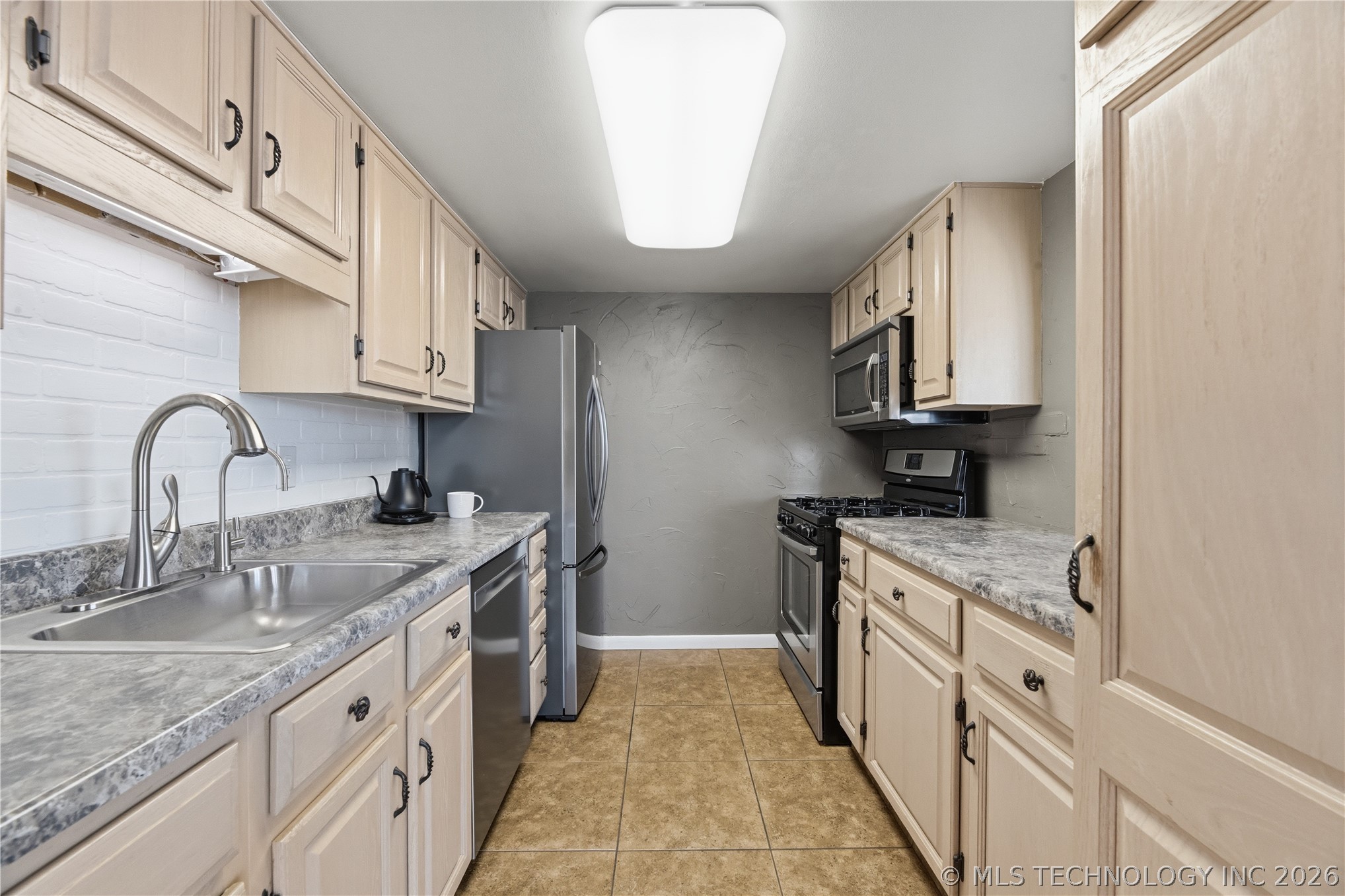 410 W 7th Street Tulsa OK 74119