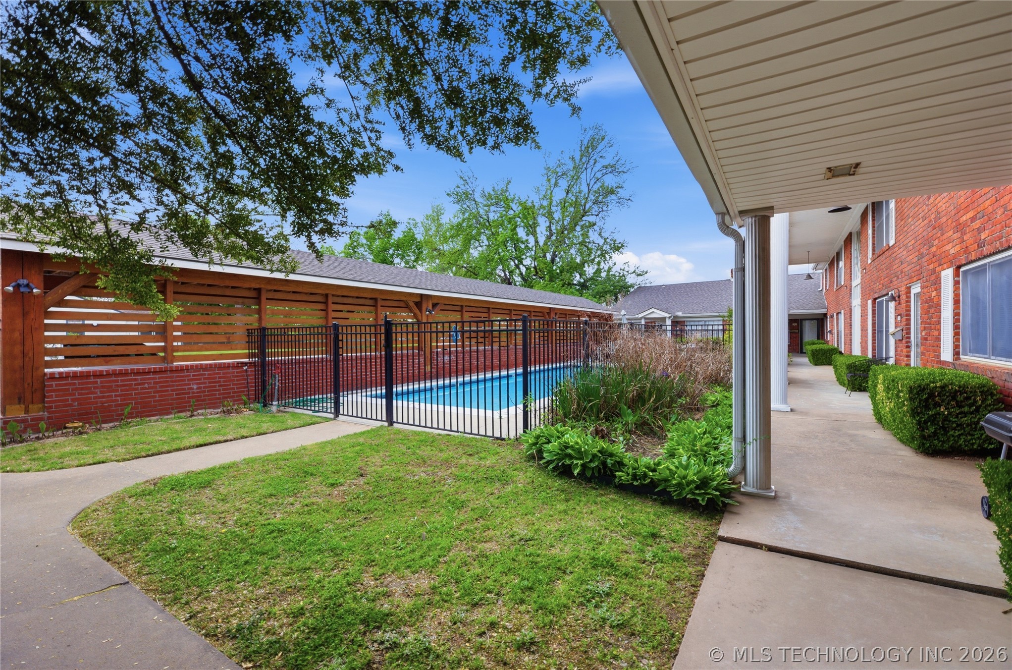 111 E 41st Street Tulsa OK 74105