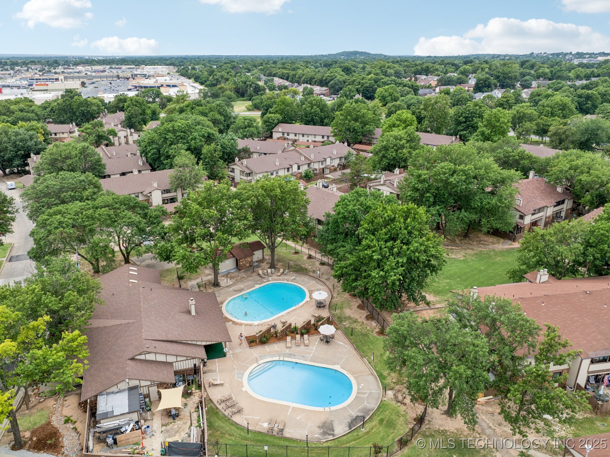 6526 S Memorial Drive Tulsa OK 74133