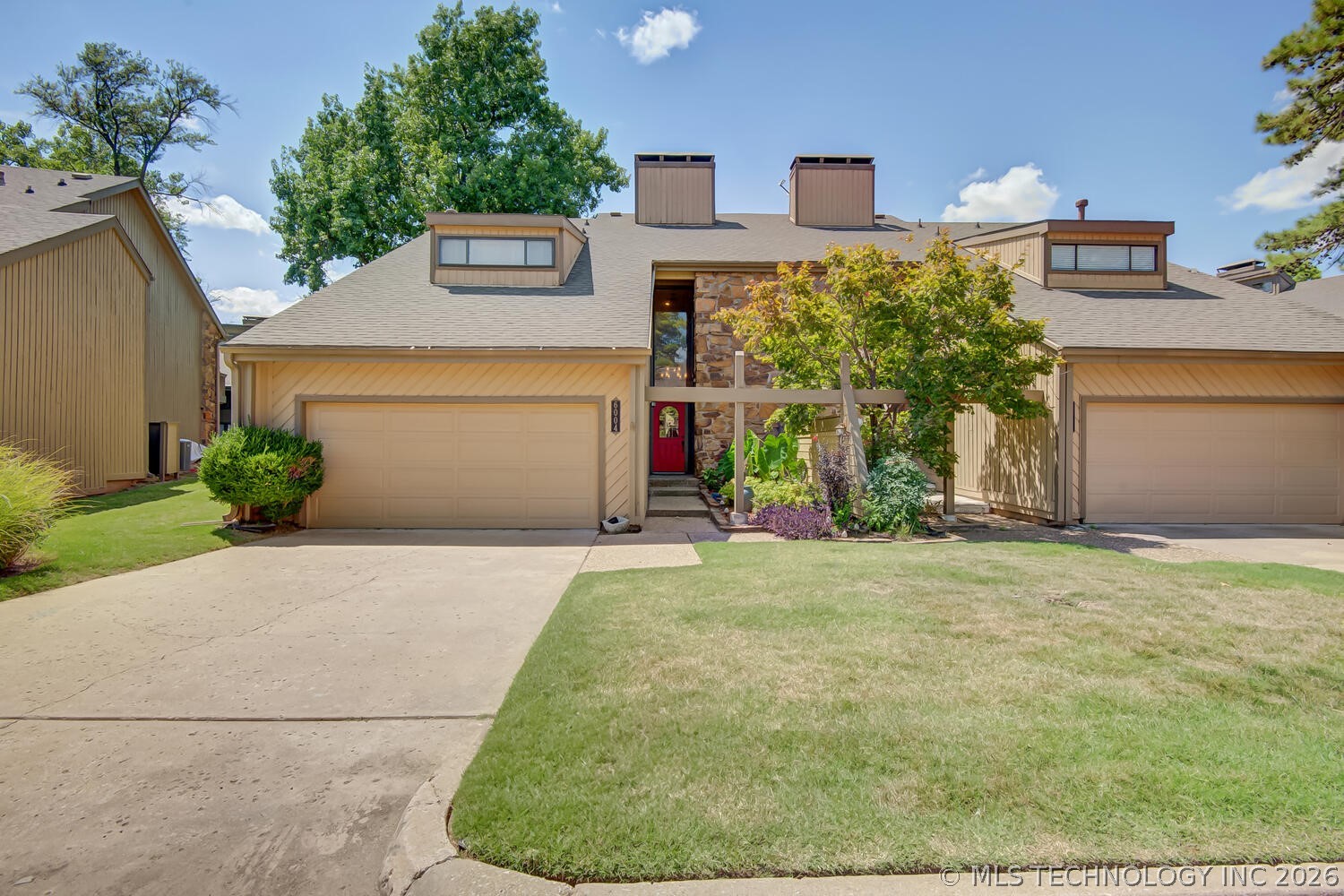6004 S Atlanta Court Tulsa OK 74105