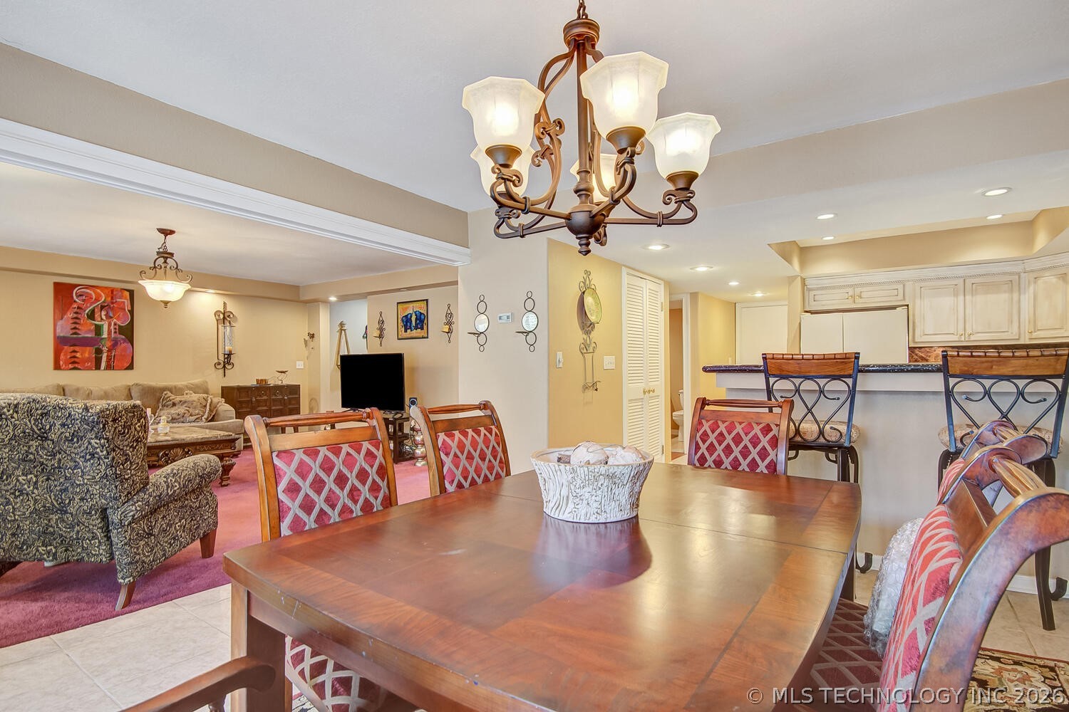 6004 S Atlanta Court Tulsa OK 74105