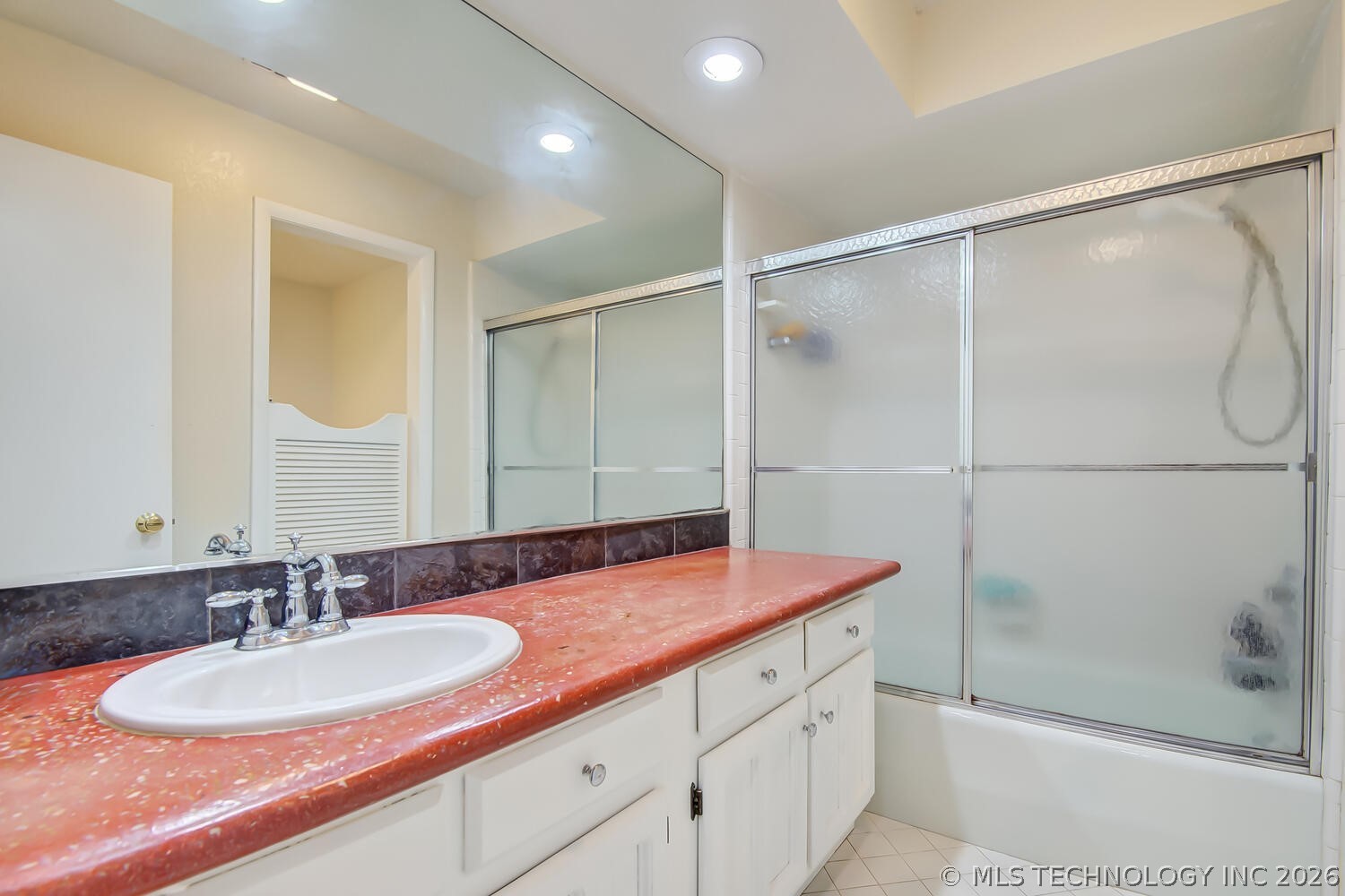 6004 S Atlanta Court Tulsa OK 74105