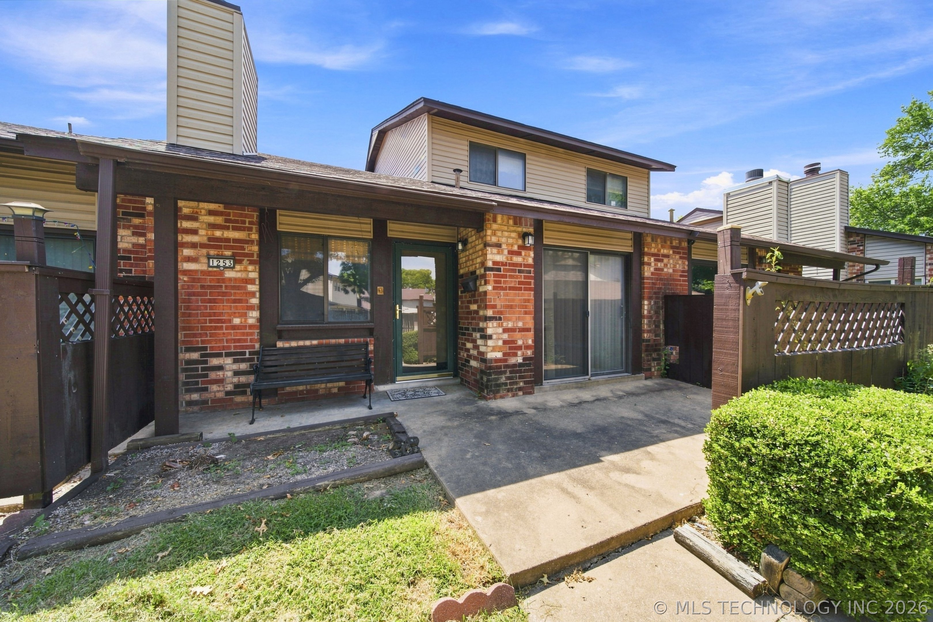 1253 S 110th Eastavenue Tulsa OK 74128