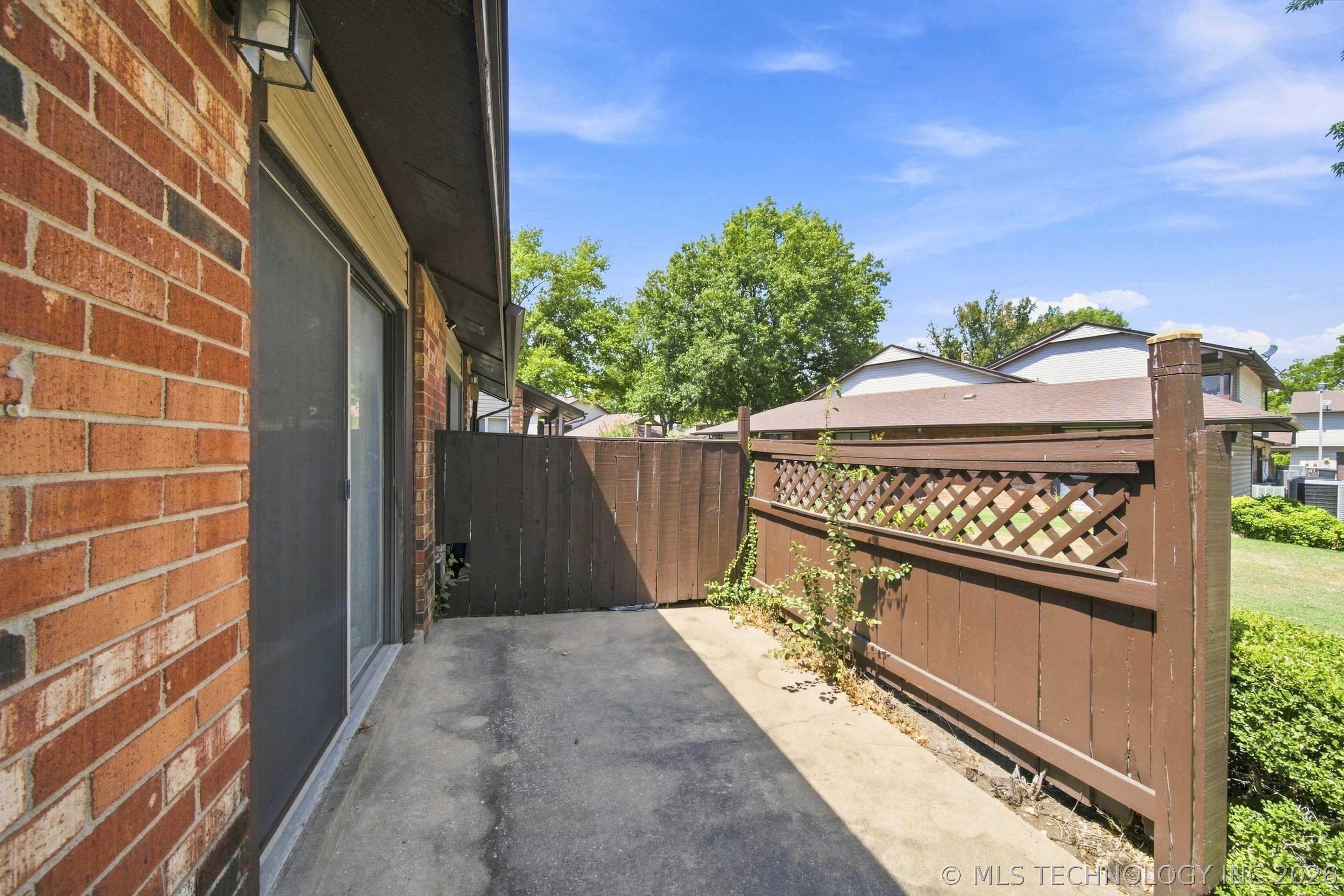 1253 S 110th Eastavenue Tulsa OK 74128
