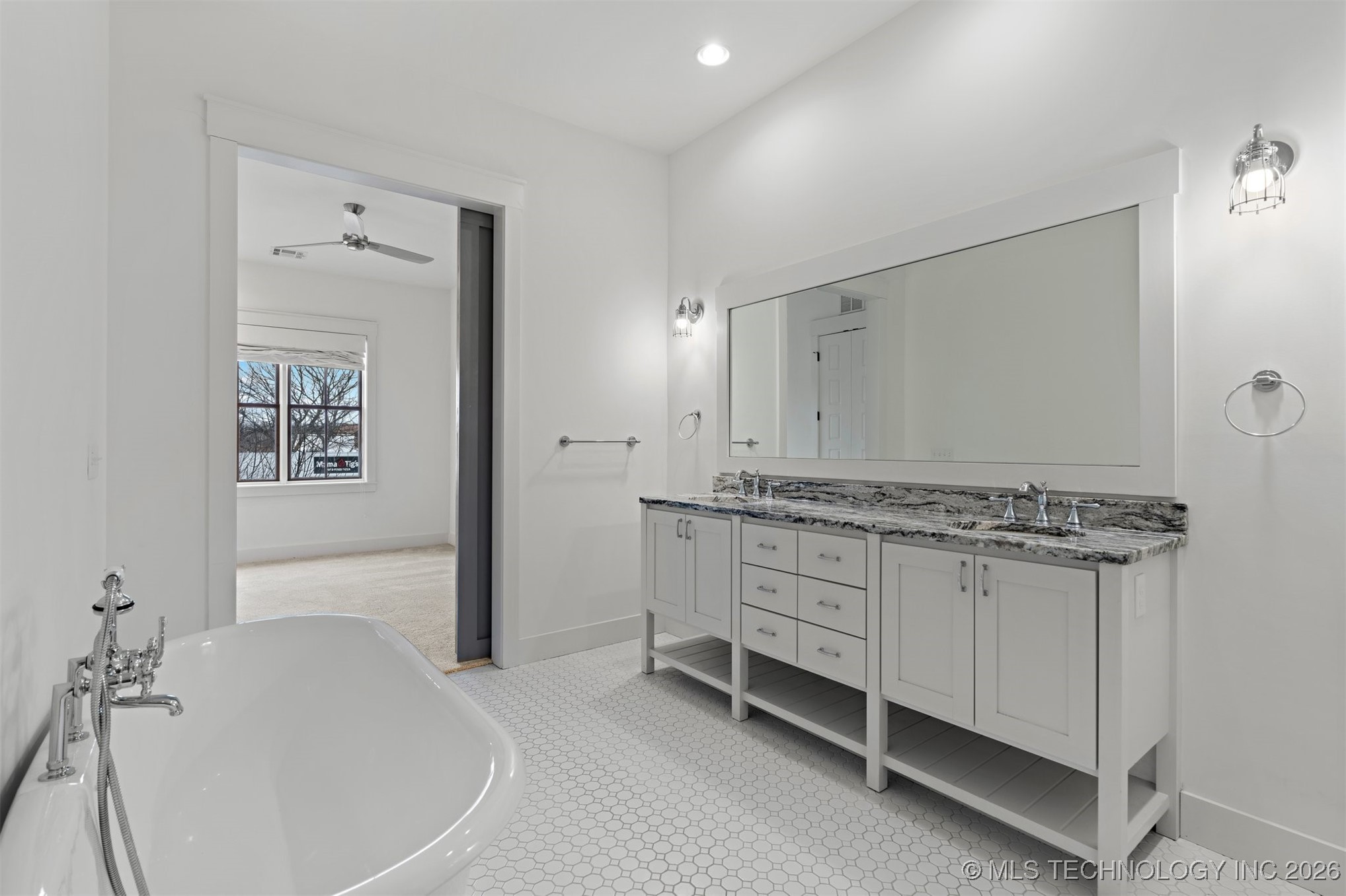 29 Water Street Carlton Landing OK 74432