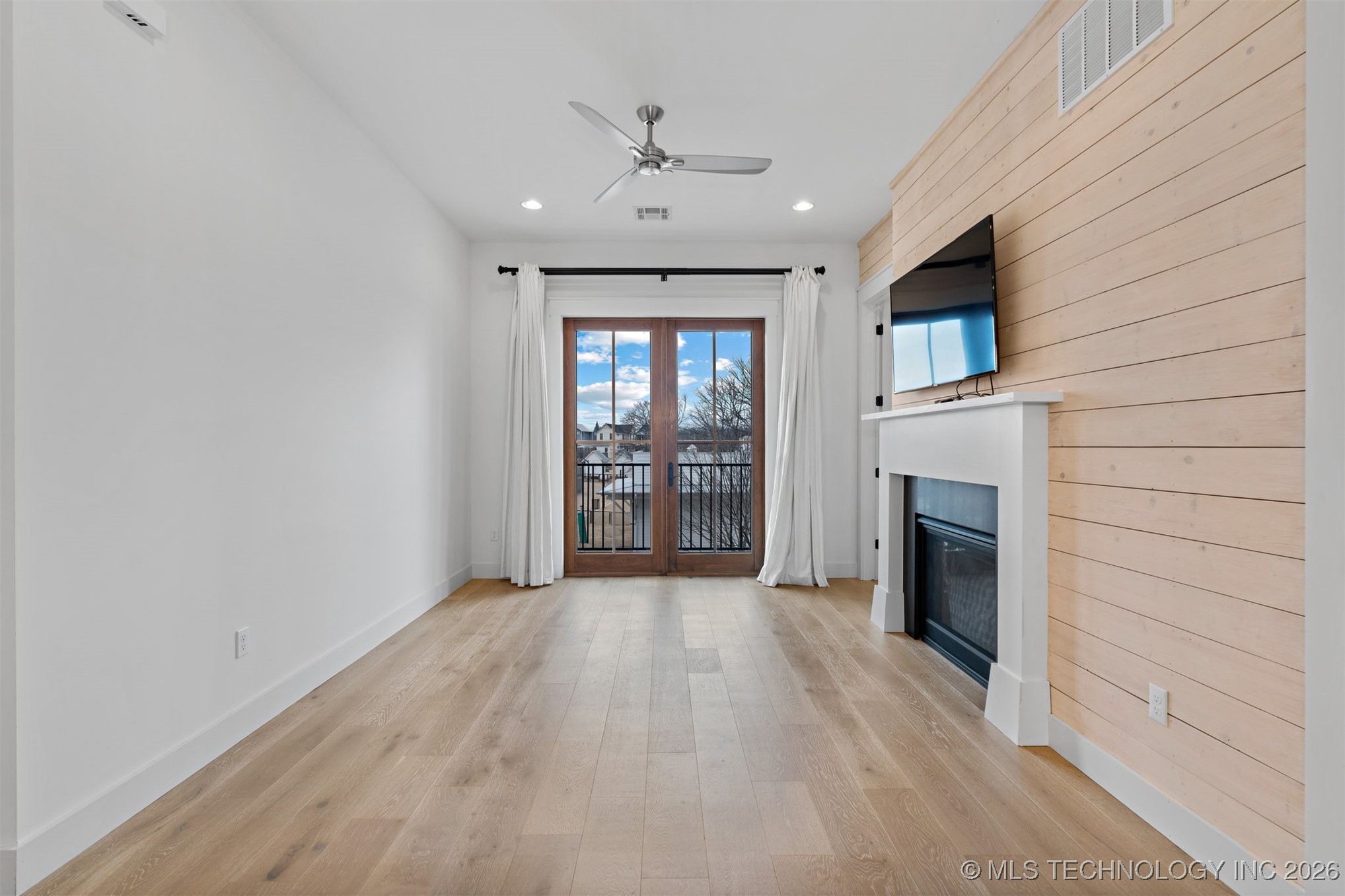 29 Water Street Carlton Landing OK 74432