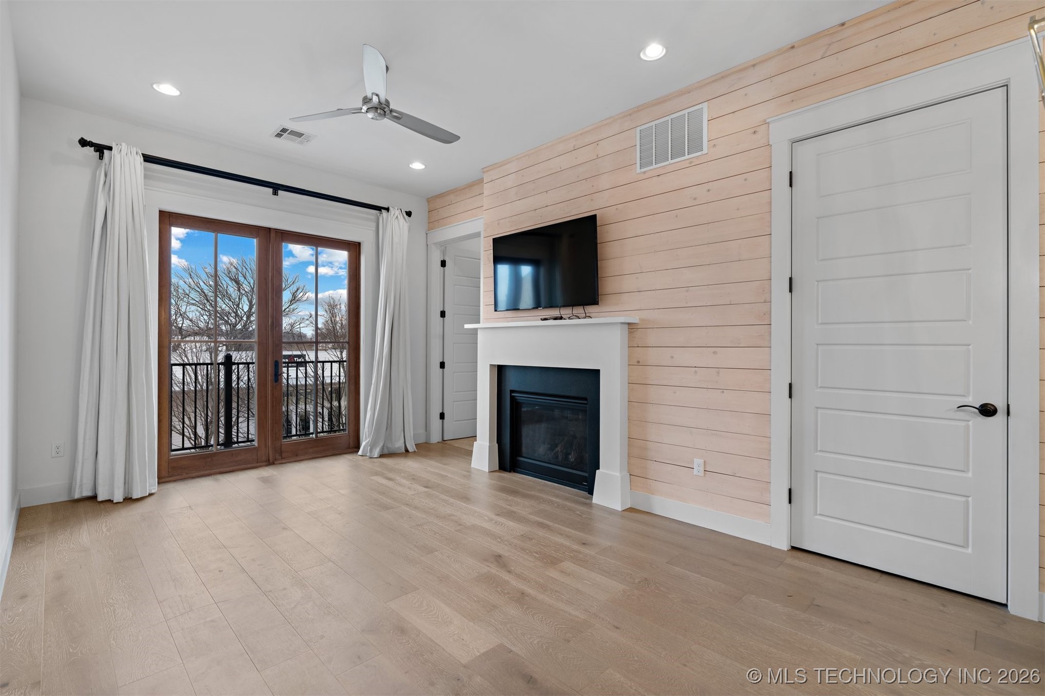 29 Water Street Carlton Landing OK 74432