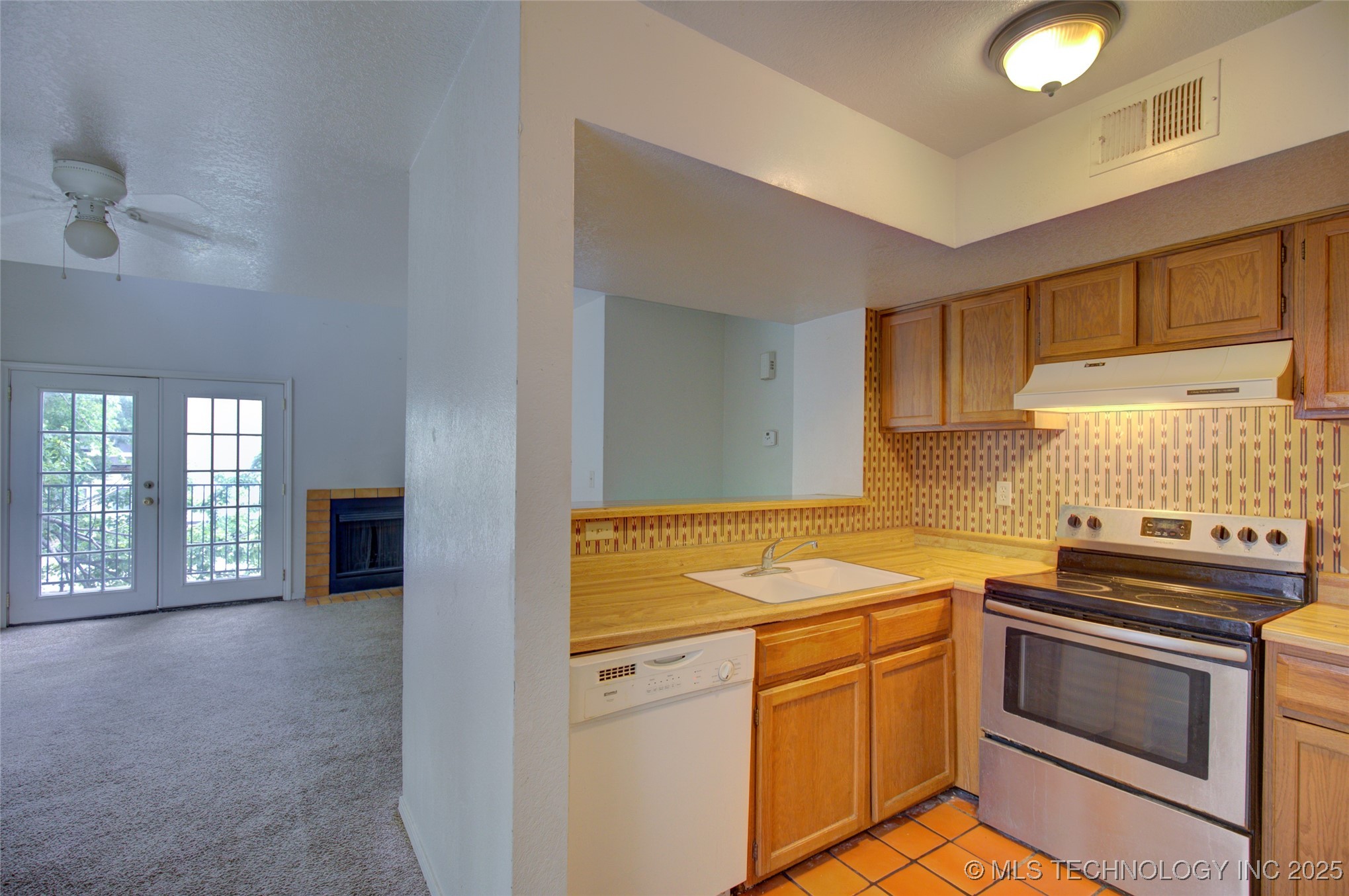 1730 E 67th Street Tulsa OK 74136