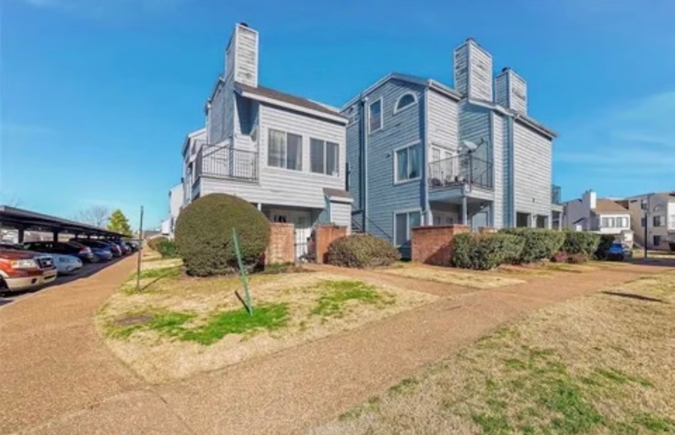 1802 E 66th Place Tulsa OK 74136
