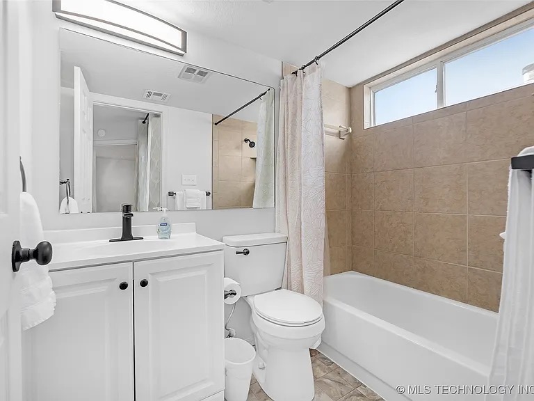 1802 E 66th Place Tulsa OK 74136
