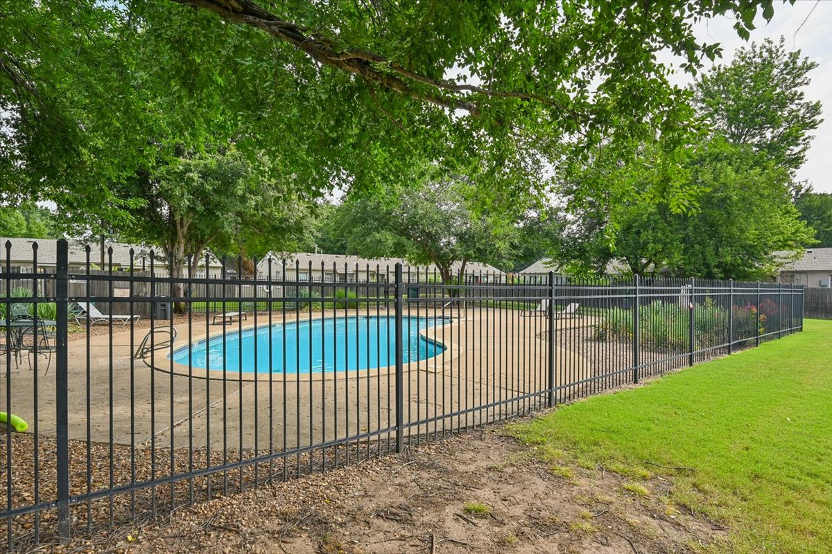 1417 E 39th Street Tulsa OK 74105