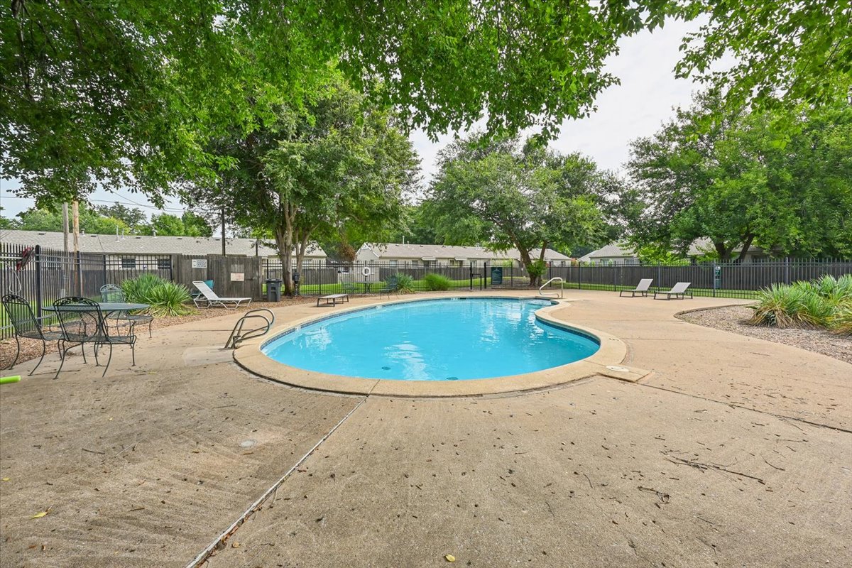 1417 E 39th Street Tulsa OK 74105