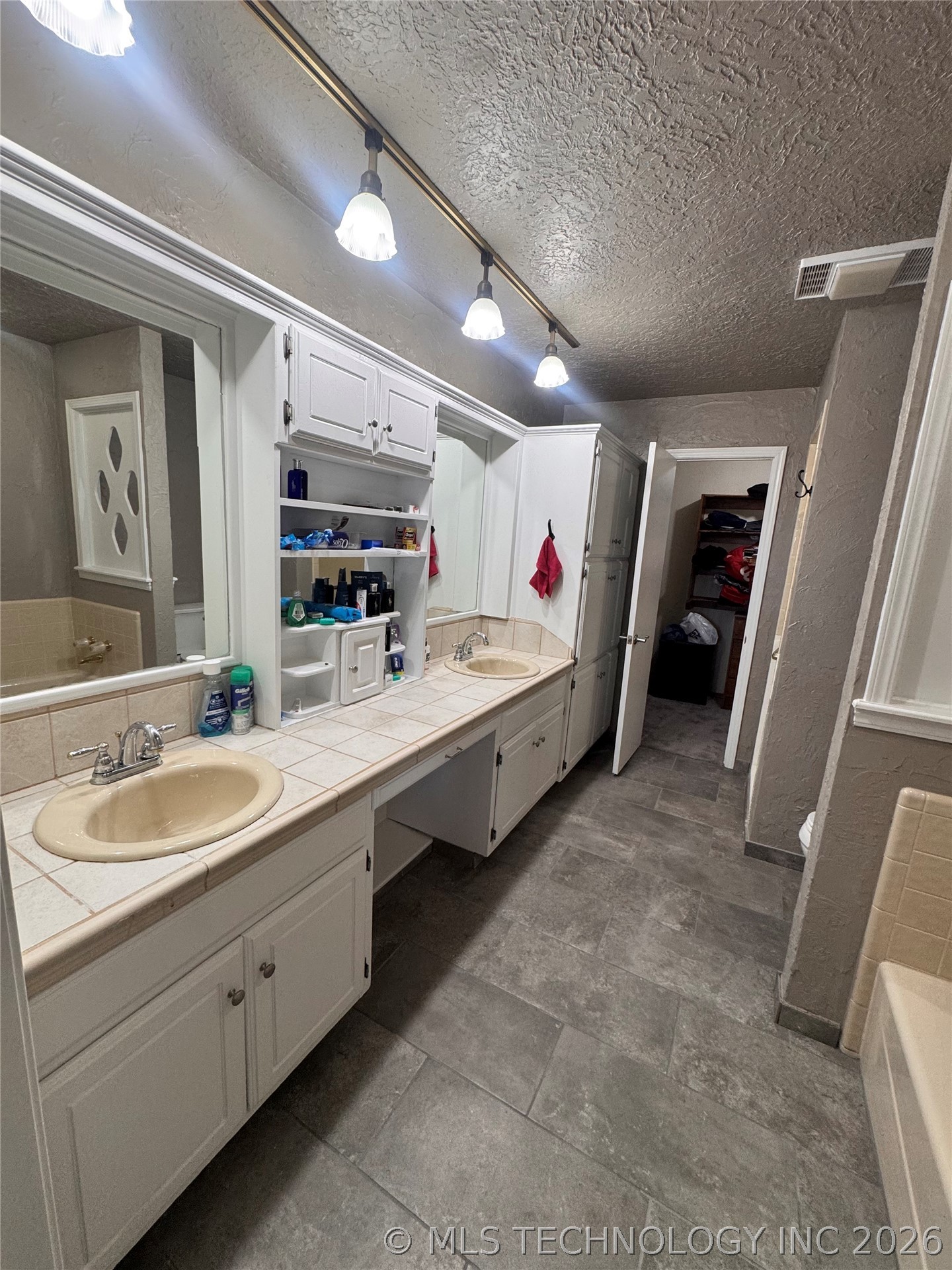 2607 Greenbriar Seminole OK 74868