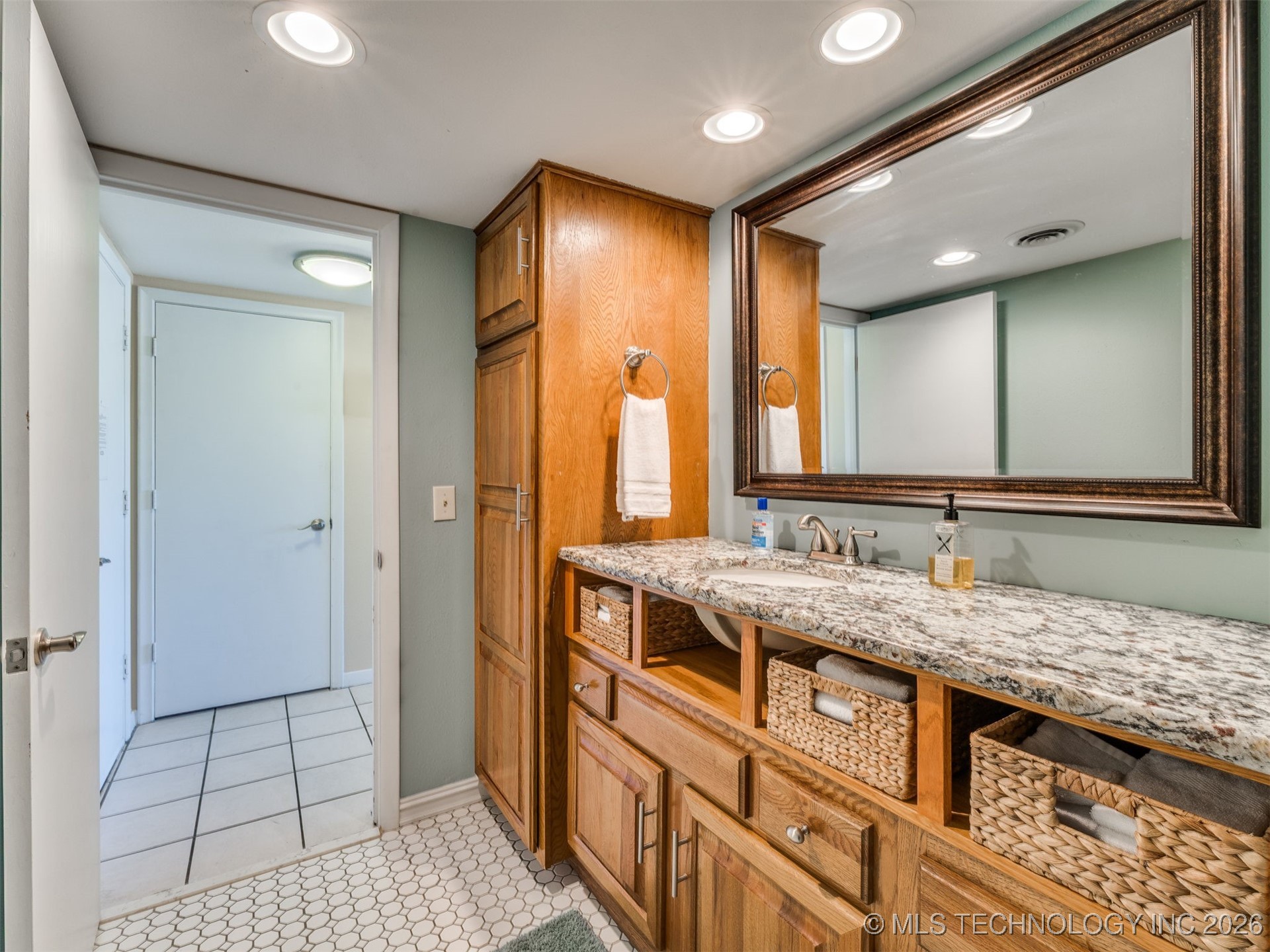 56701 E 310 Road Afton OK 74331