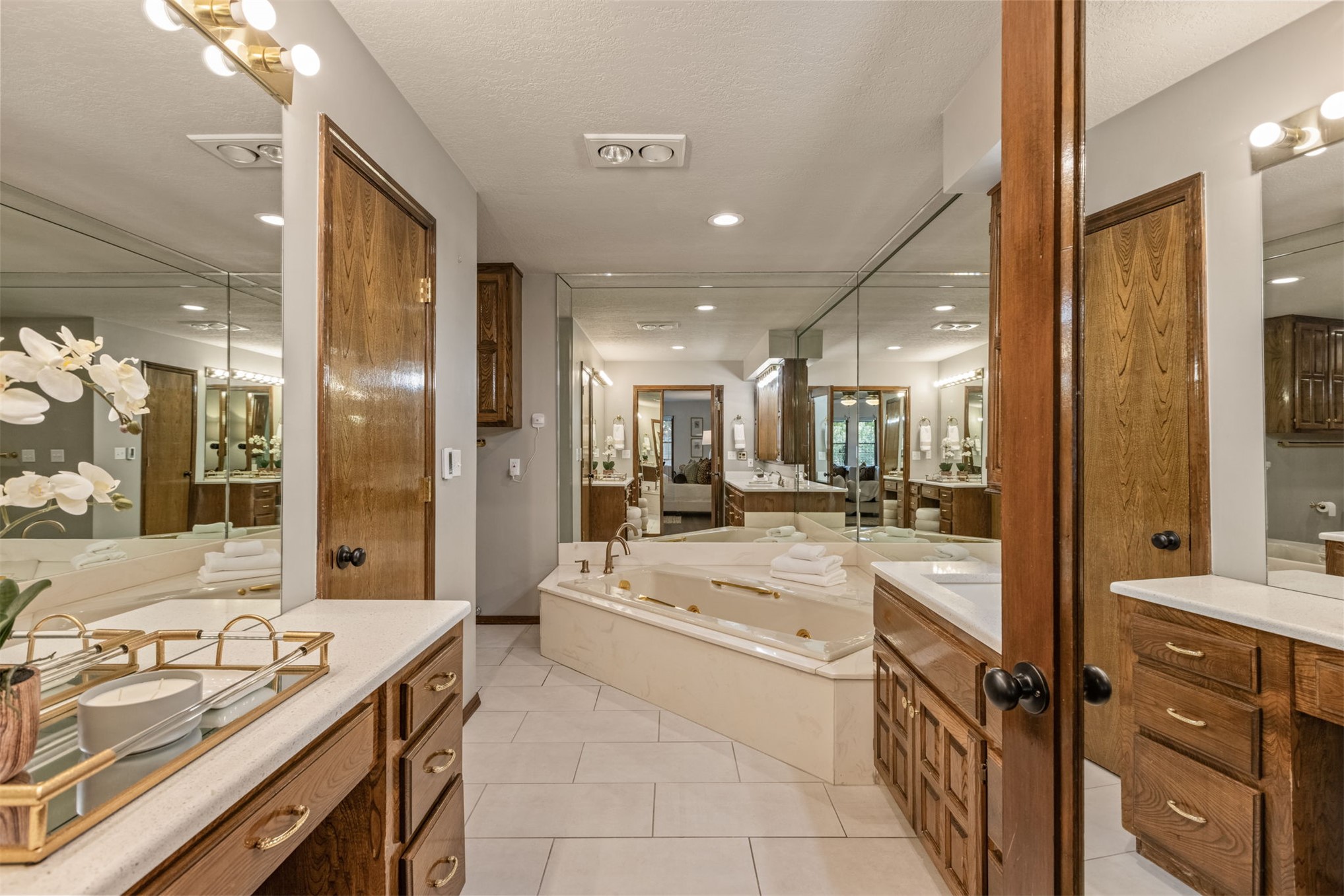 6132 E 67th Court Tulsa OK 74136