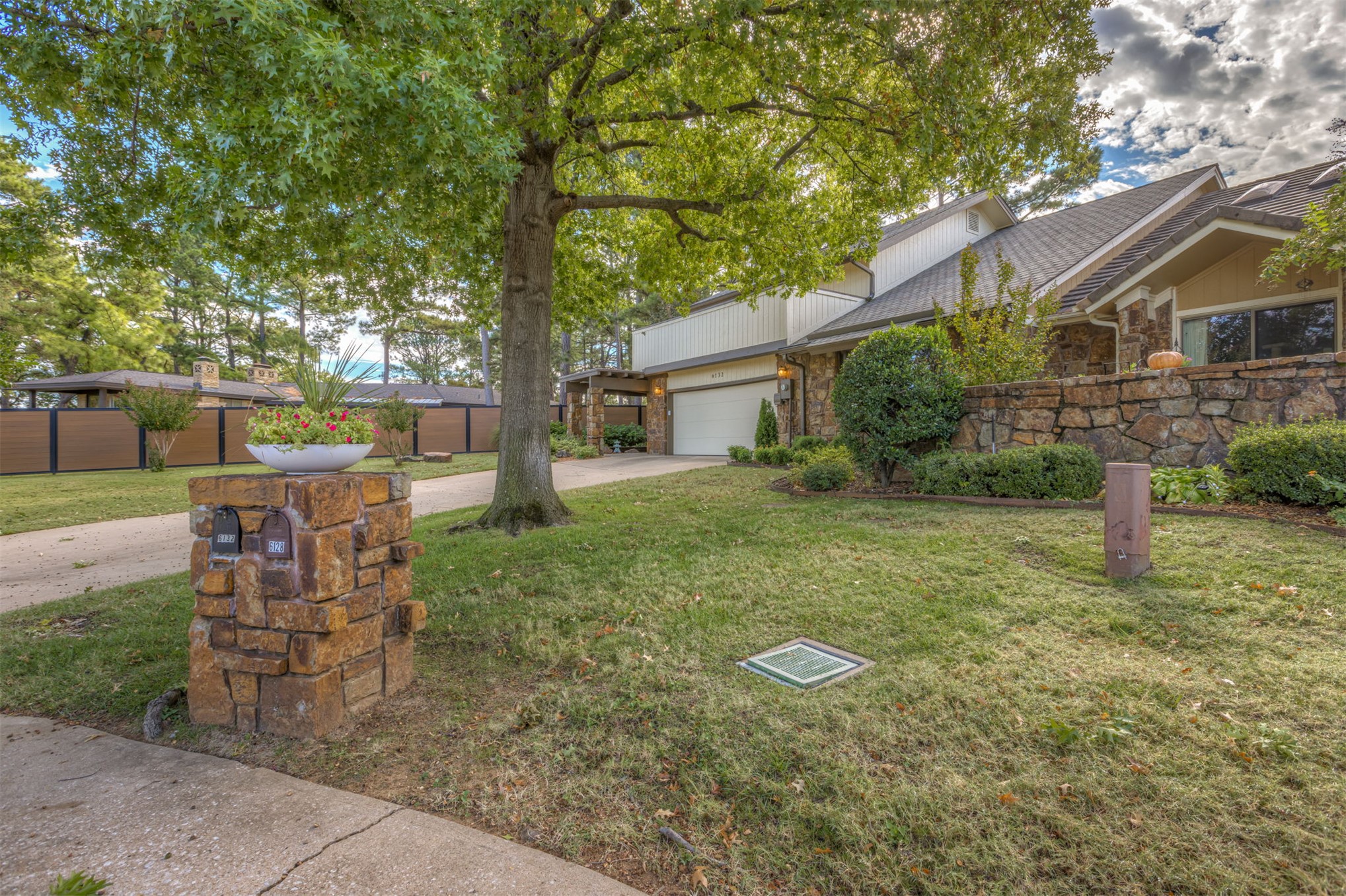 6132 E 67th Court Tulsa OK 74136