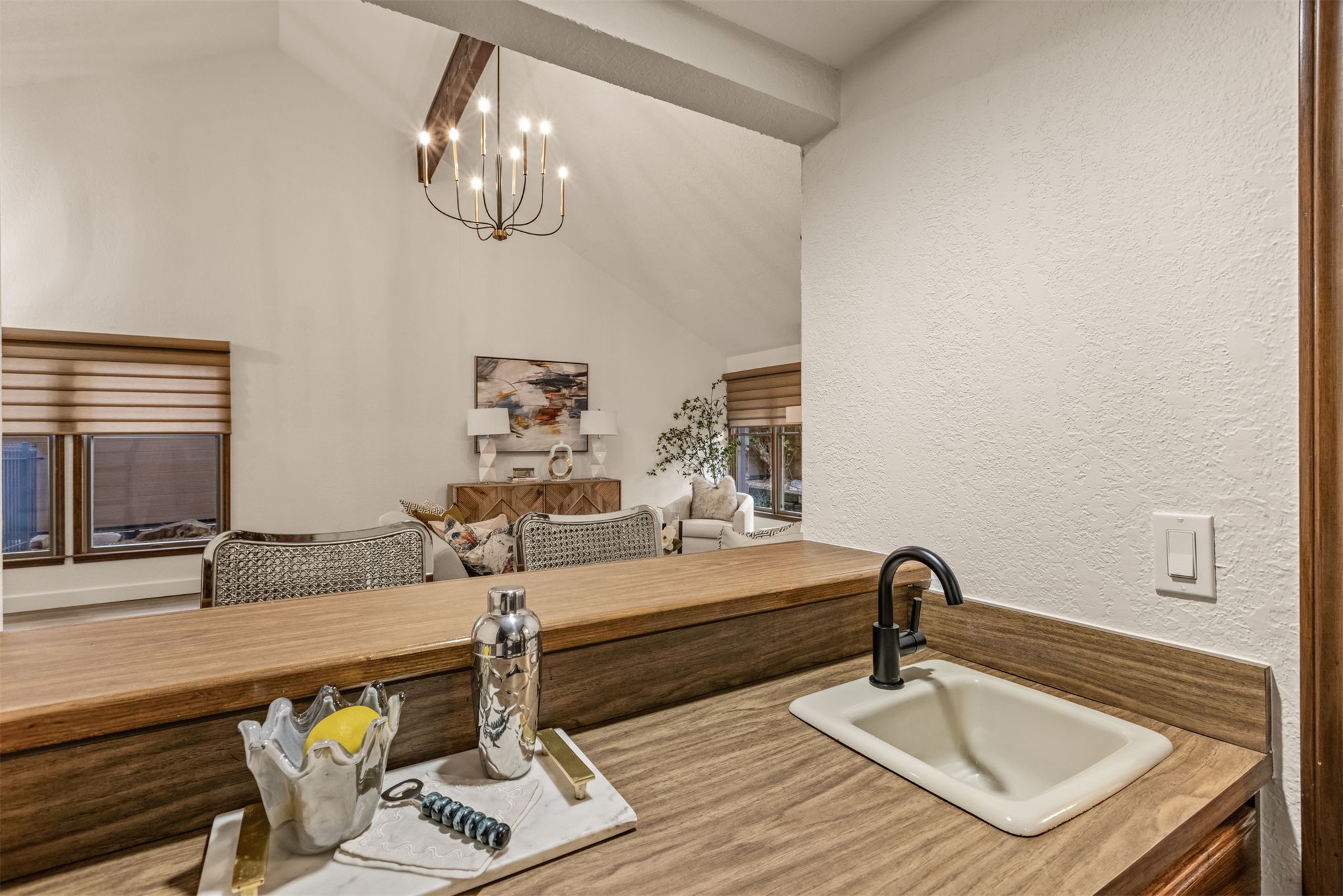 6132 E 67th Court Tulsa OK 74136
