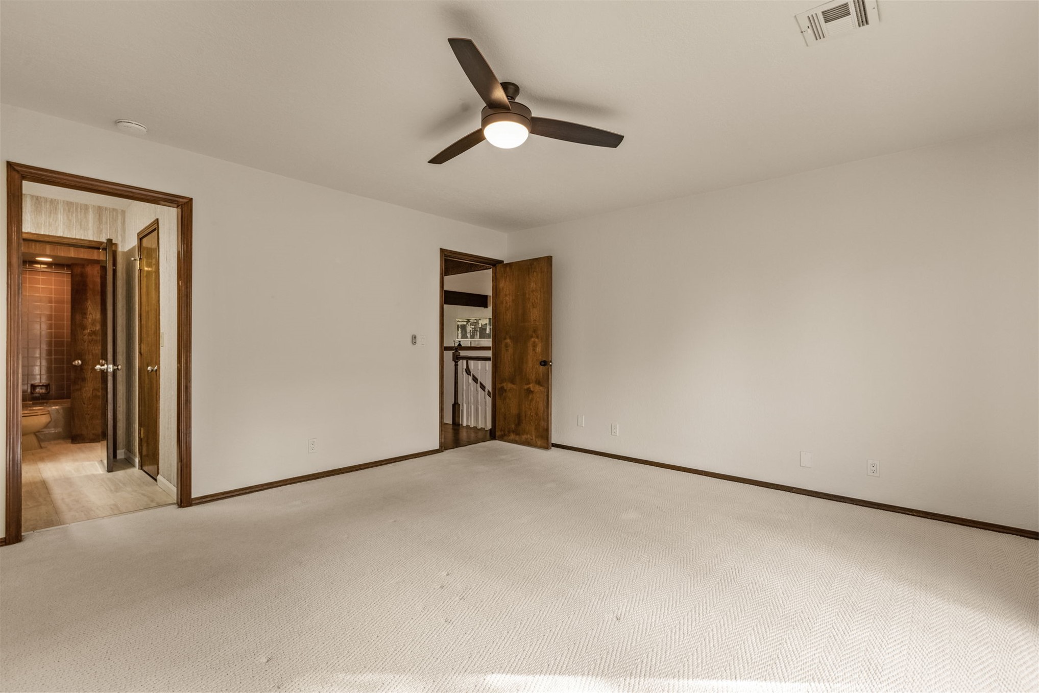 6132 E 67th Court Tulsa OK 74136