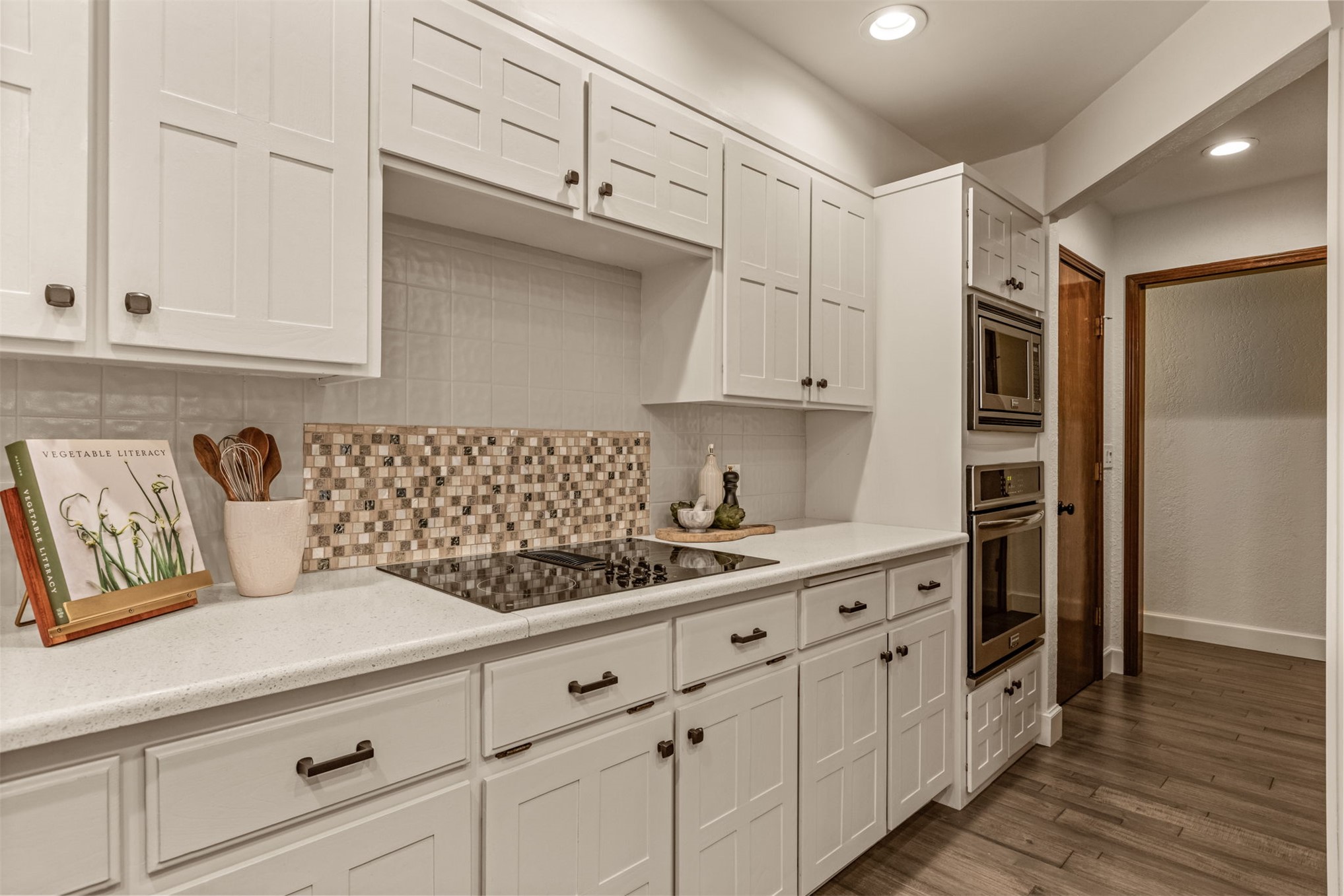 6132 E 67th Court Tulsa OK 74136