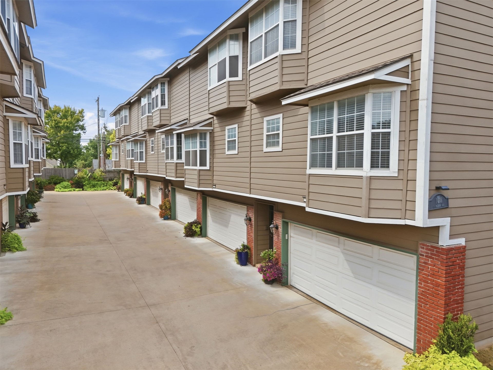 1418 S Frisco Avenue Tulsa OK 74119