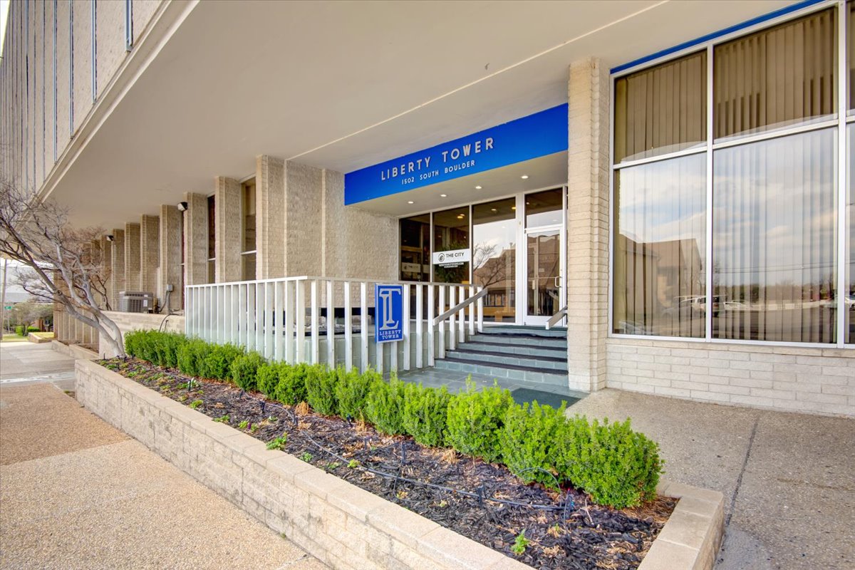 1502 S Boulder Avenue Tulsa OK 74119