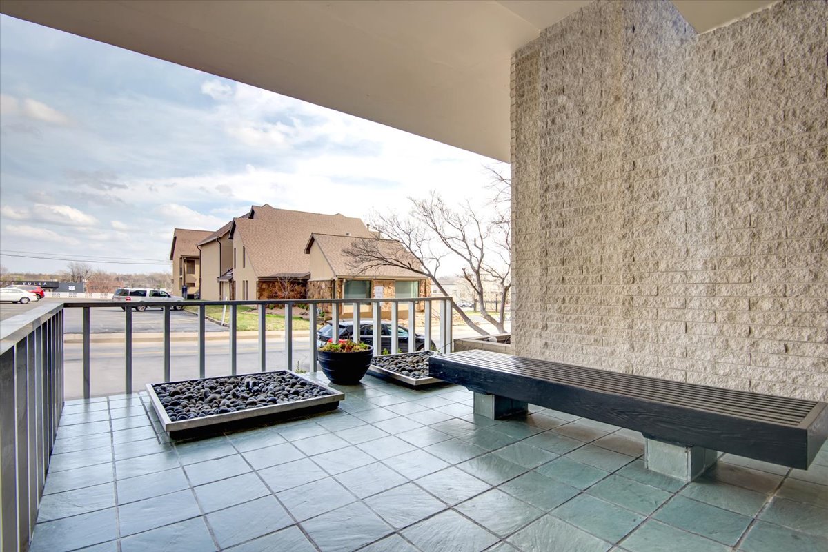 1502 S Boulder Avenue Tulsa OK 74119