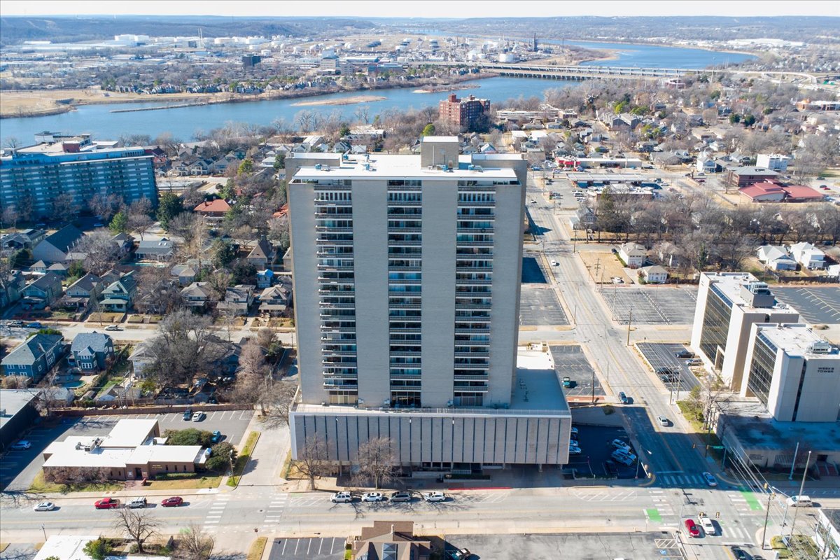 1502 S Boulder Avenue Tulsa OK 74119