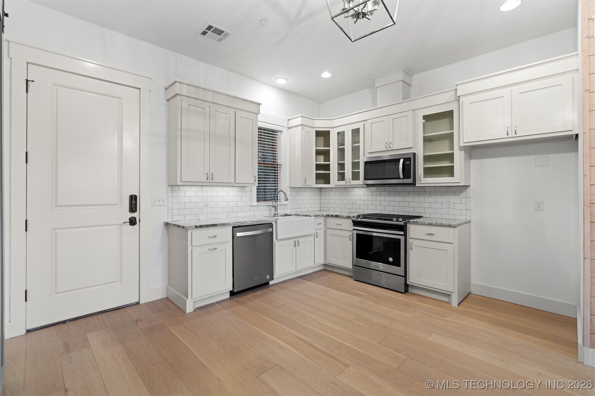 29 Water Street Carlton Landing OK 74432