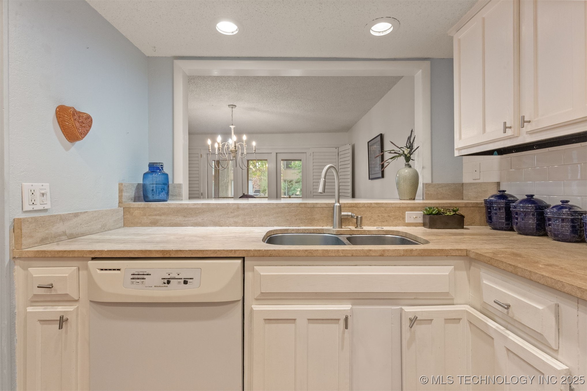 6013 S Atlanta Avenue Tulsa OK 74105