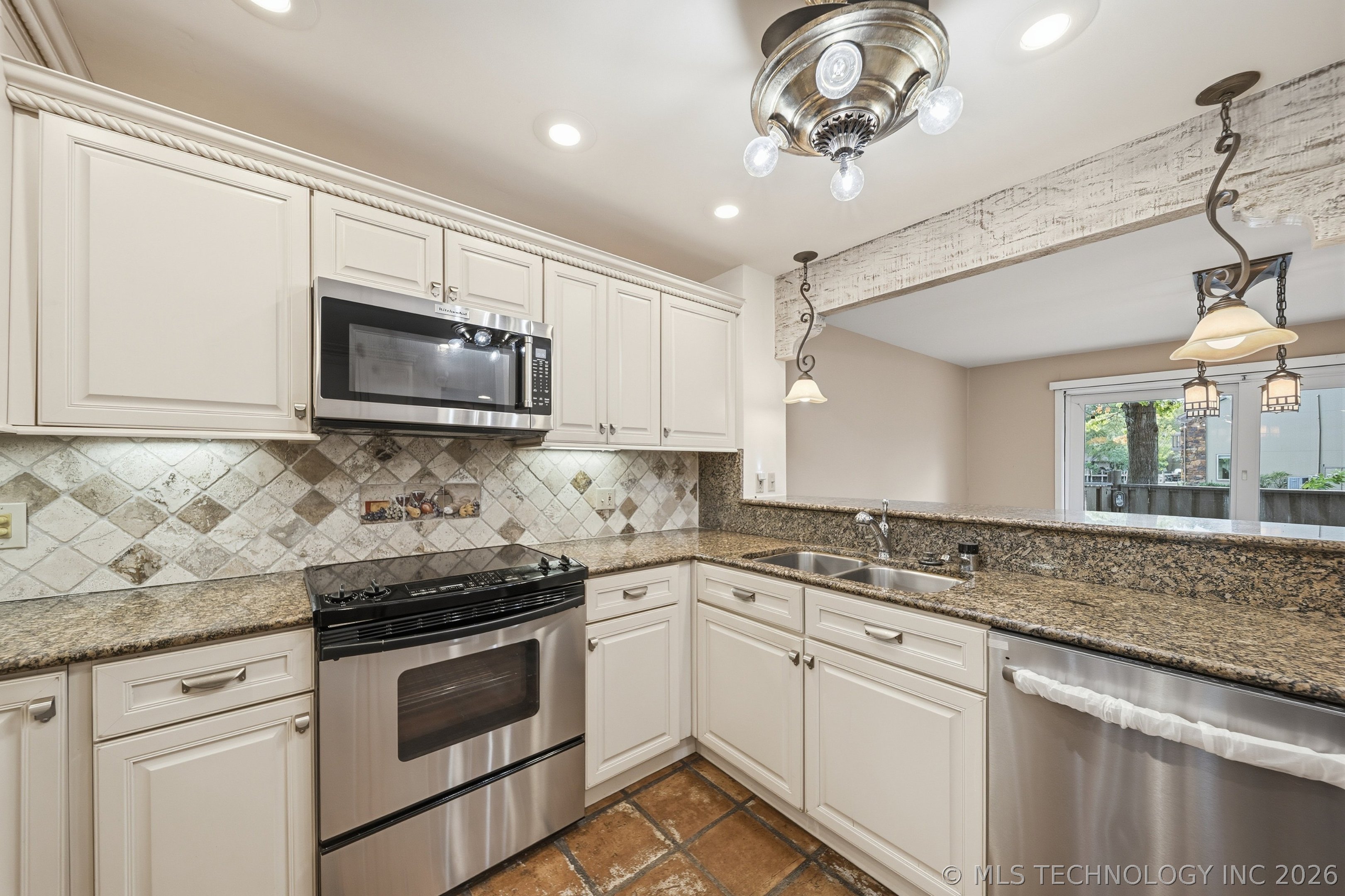 5813 S Atlanta Avenue Tulsa OK 74105