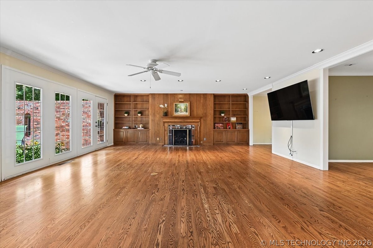 2132 E 59th Place S Tulsa OK 74105