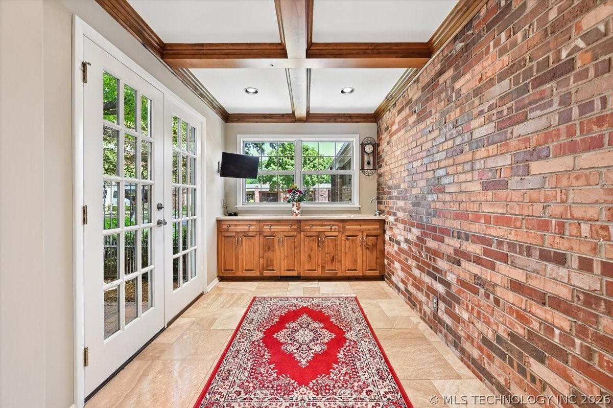 2132 E 59th Place S Tulsa OK 74105