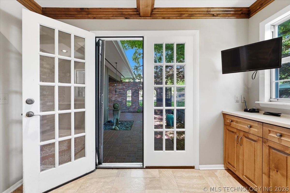 2132 E 59th Place S Tulsa OK 74105