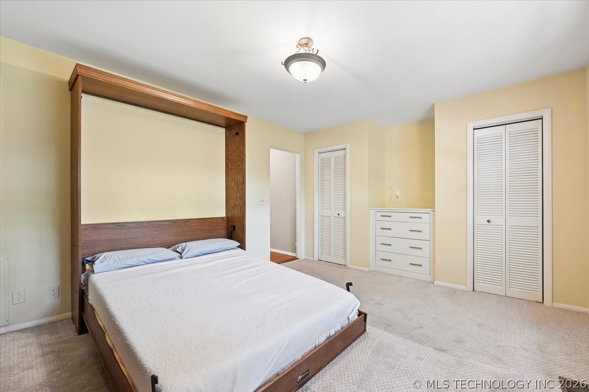 2132 E 59th Place S Tulsa OK 74105