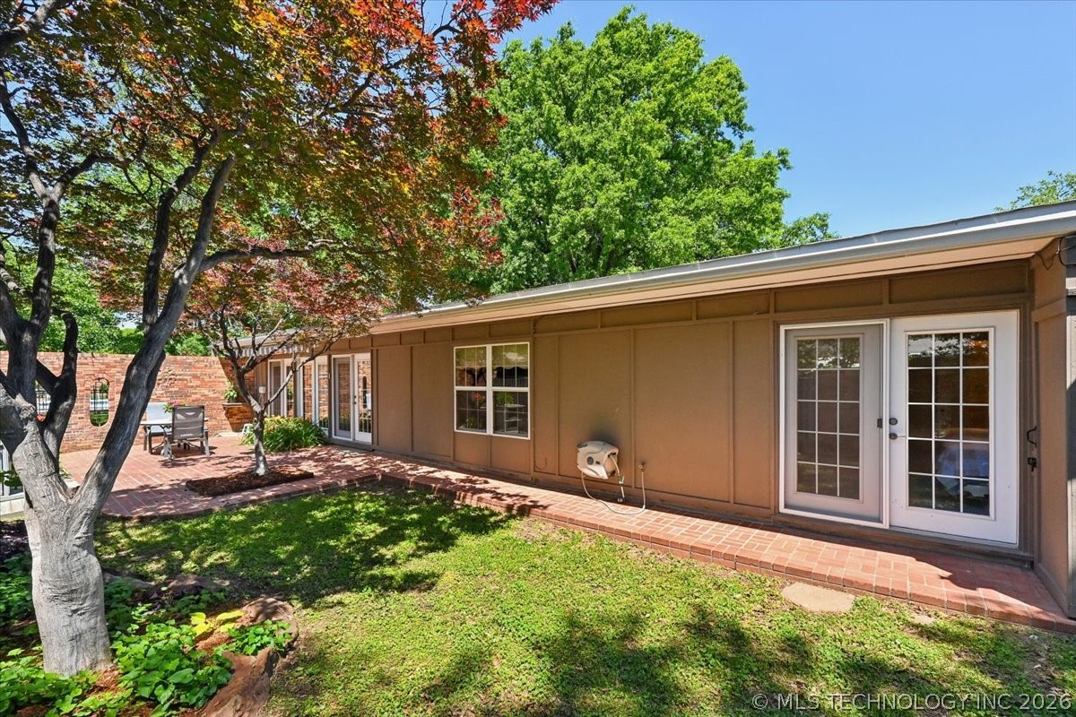 2132 E 59th Place S Tulsa OK 74105