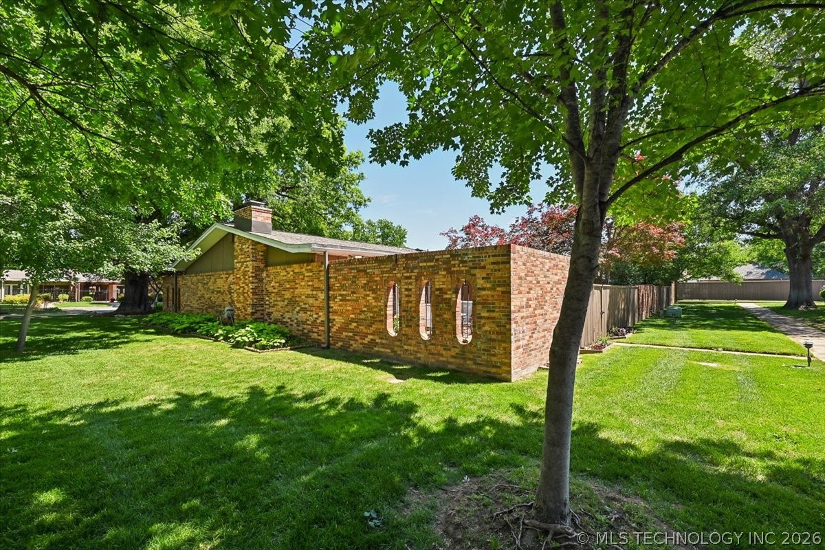2132 E 59th Place S Tulsa OK 74105