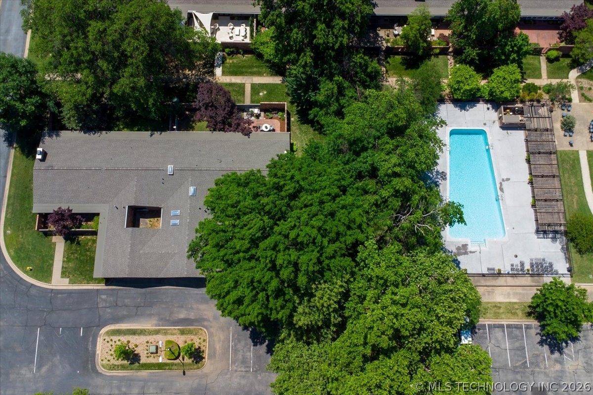 2132 E 59th Place S Tulsa OK 74105