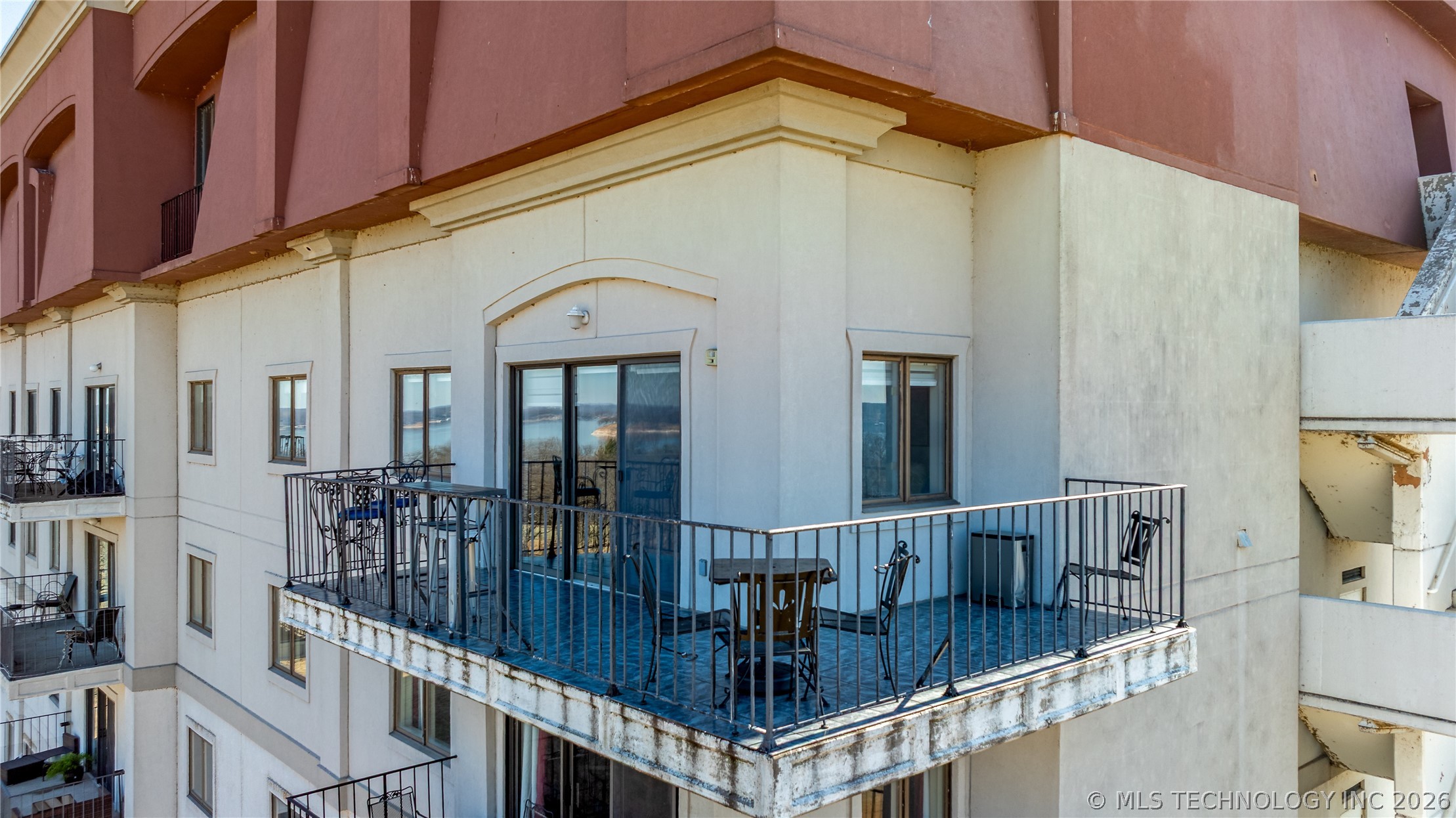 57200 E Highway 125 Grove OK 74344