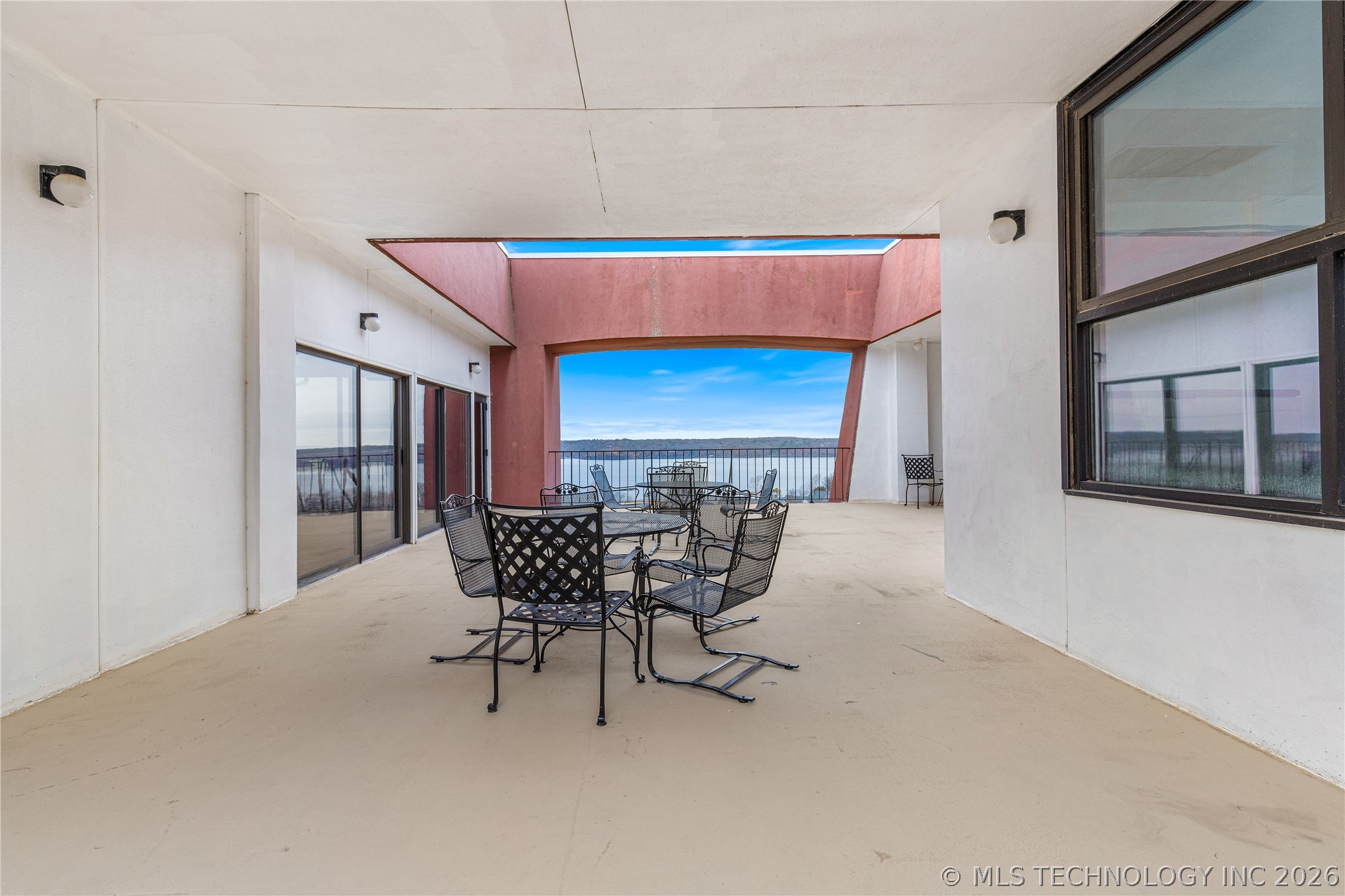 57200 E Highway 125 Grove OK 74344